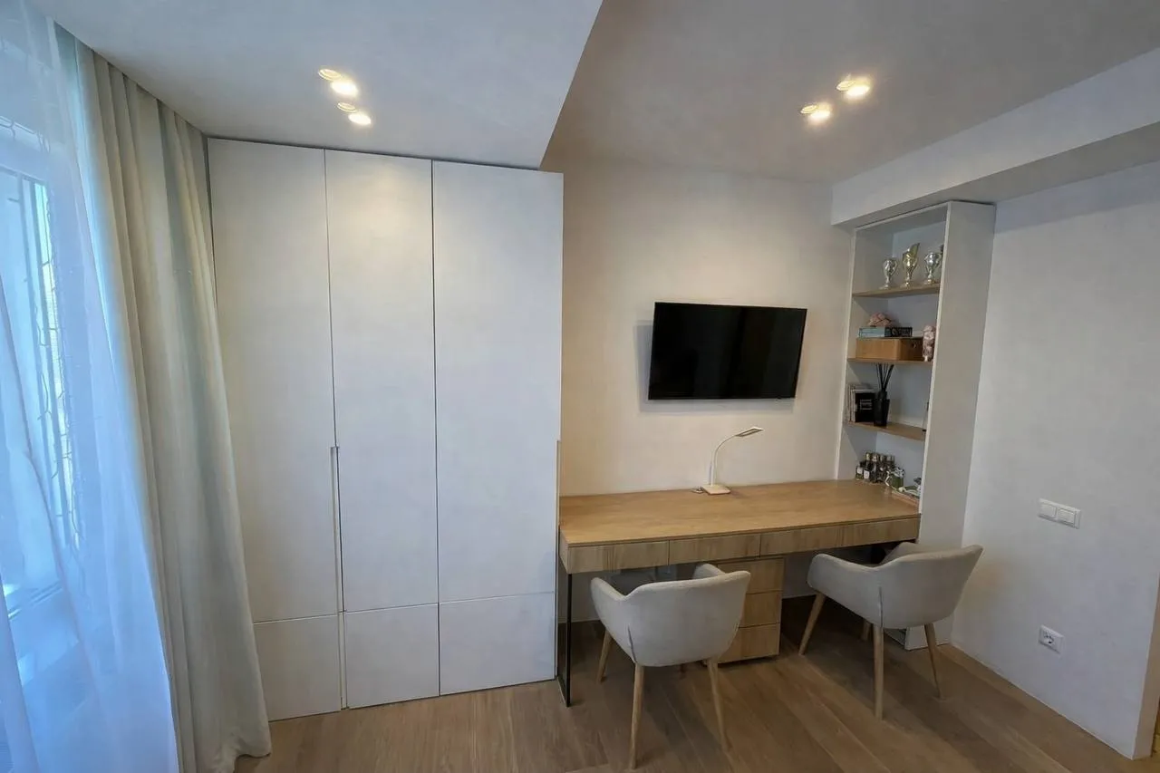 Chișinău Botanica str. Grenoble 7