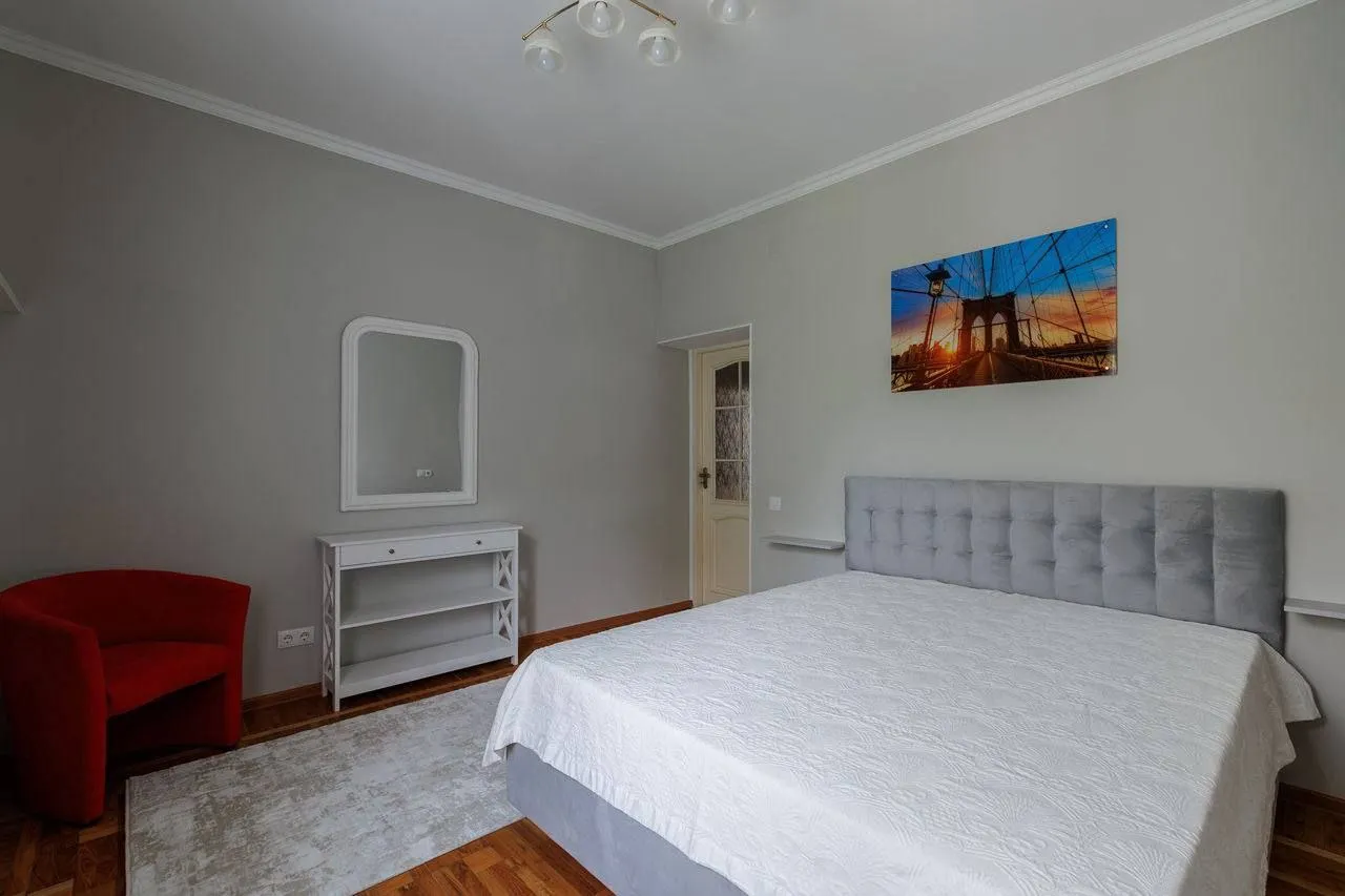 Chișinău Buiucani str. Vasile Stroescu 4