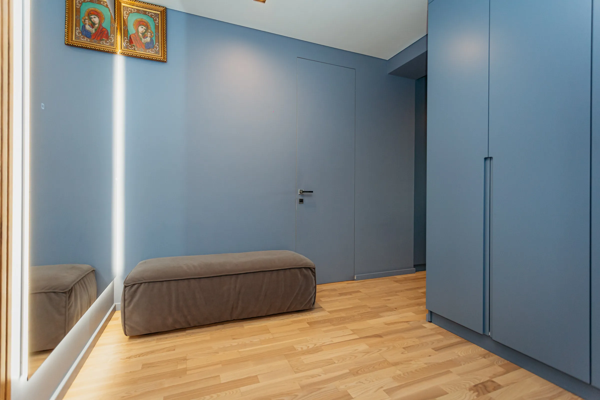 Ialoveni, Centru str. Alexandru cel Bun 9