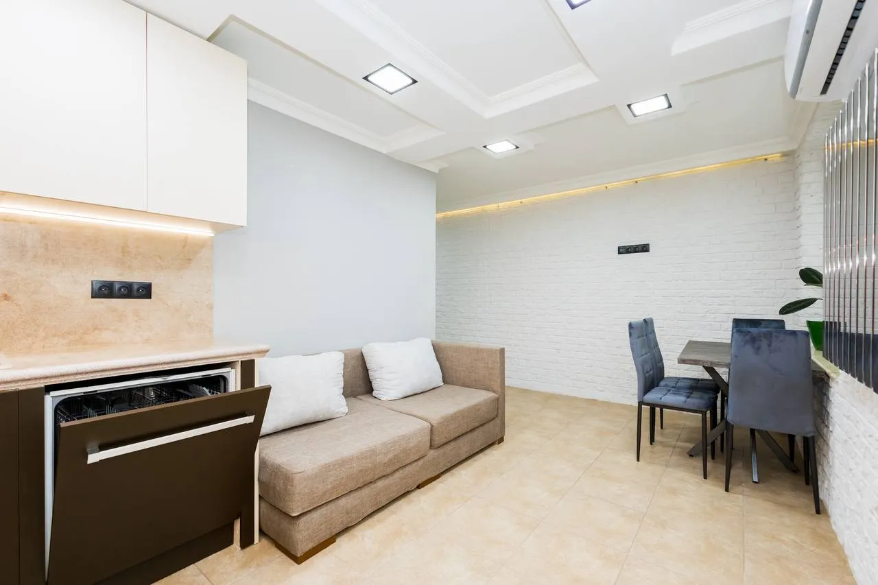 Chișinău Buiucani str. Calea Ieșilor 2