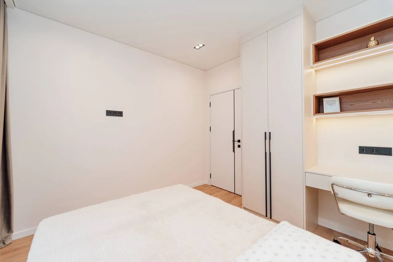 Chișinău Dumbrava str. Durlești 13