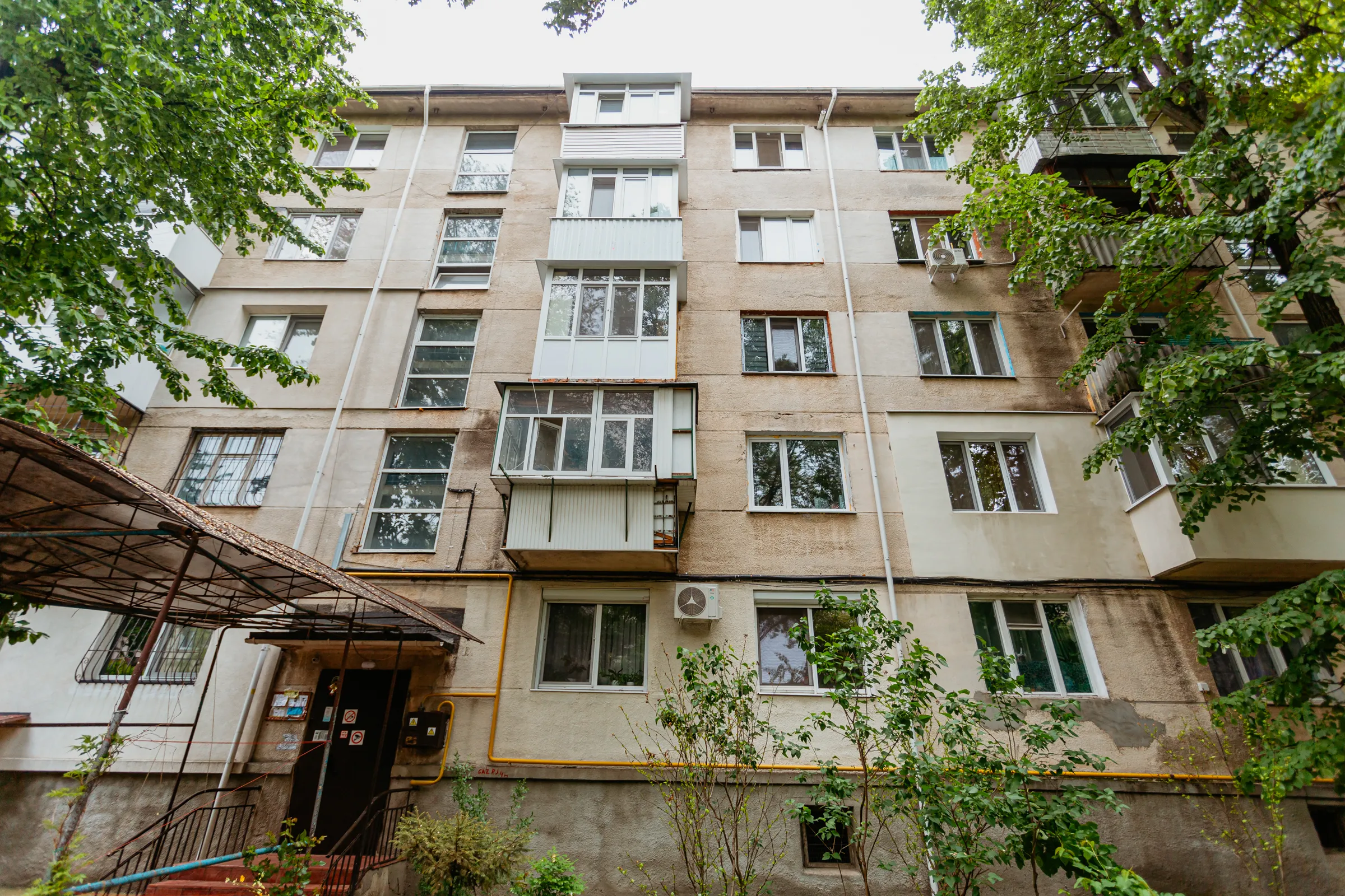 Chișinău Rîșcani str. Florilor 10