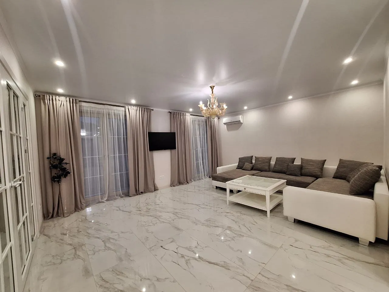 Chișinău Centru str. Anton Crihan 4