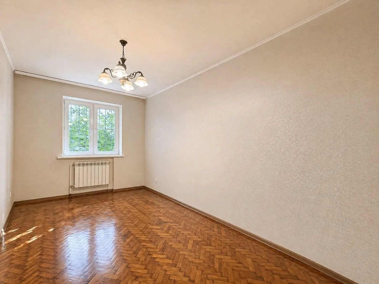 Chișinău Botanica bd. Dacia 4