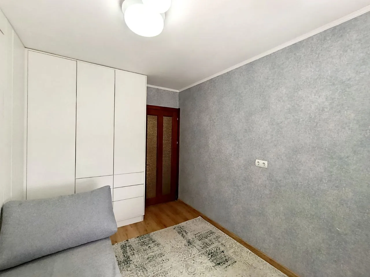 Chișinău Botanica bd. Dacia 4