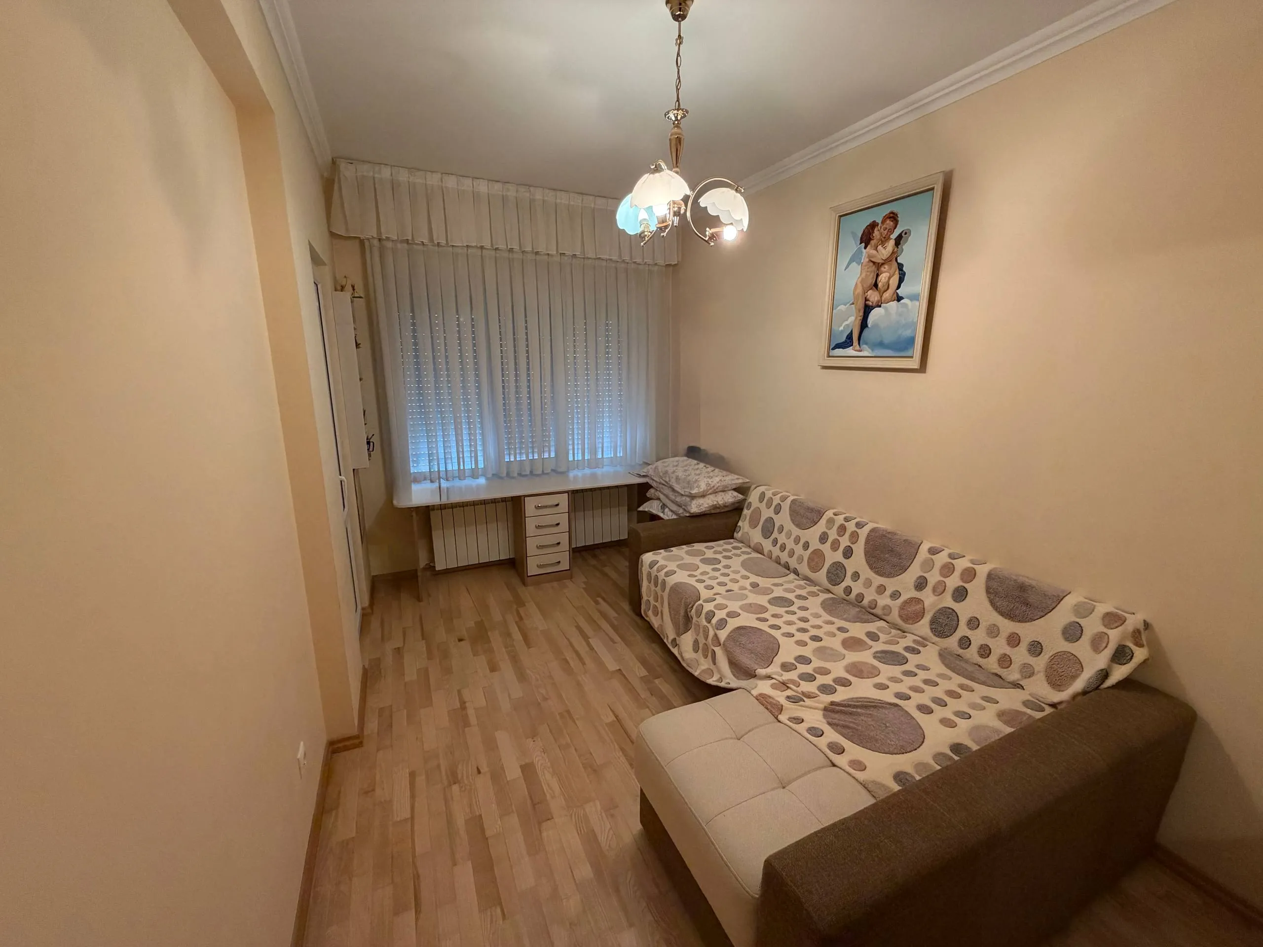 Кишинев Чокана бул. Мирча чел Бэтрын 4