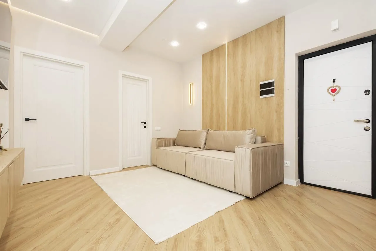 Ialoveni, Centru str. Alexandru cel Bun 4