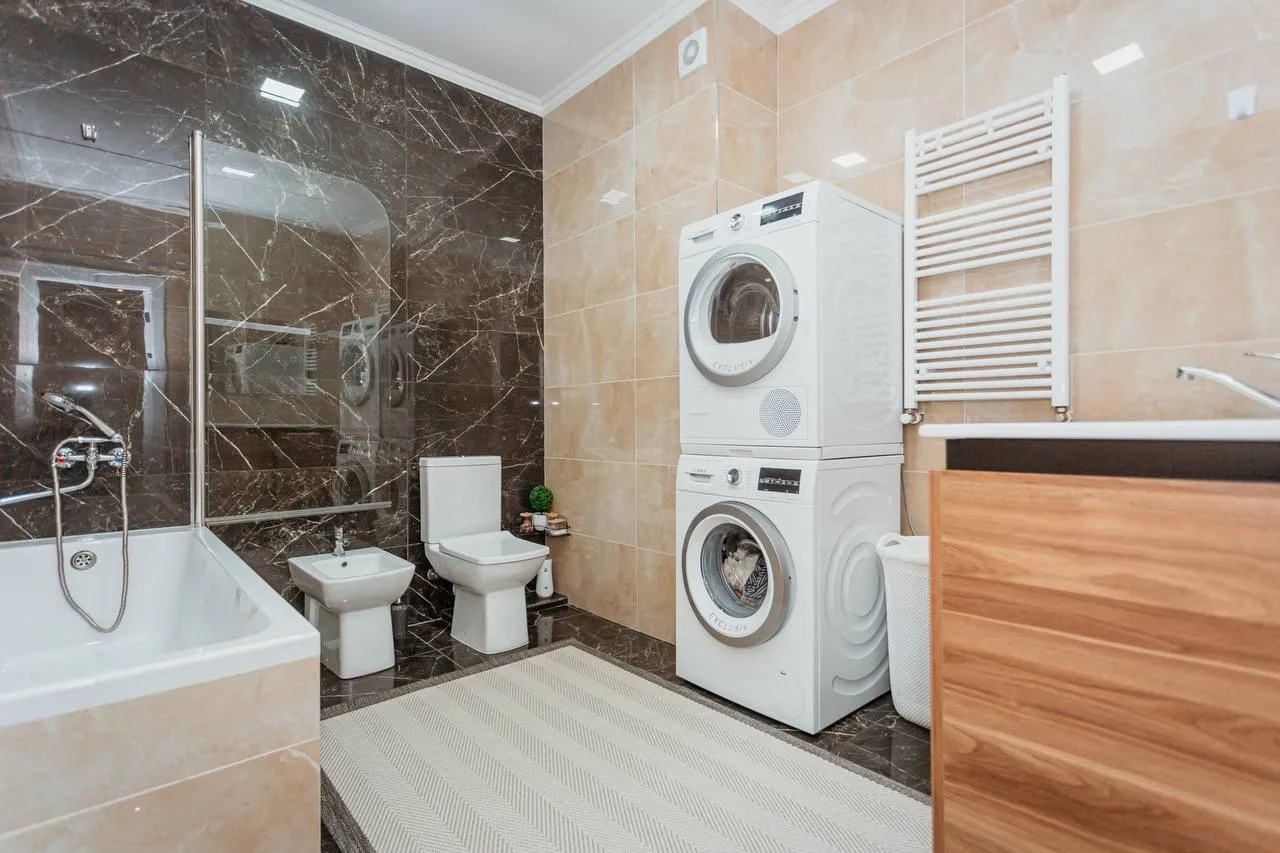 Chișinău Buiucani str. Liviu Deleanu 11