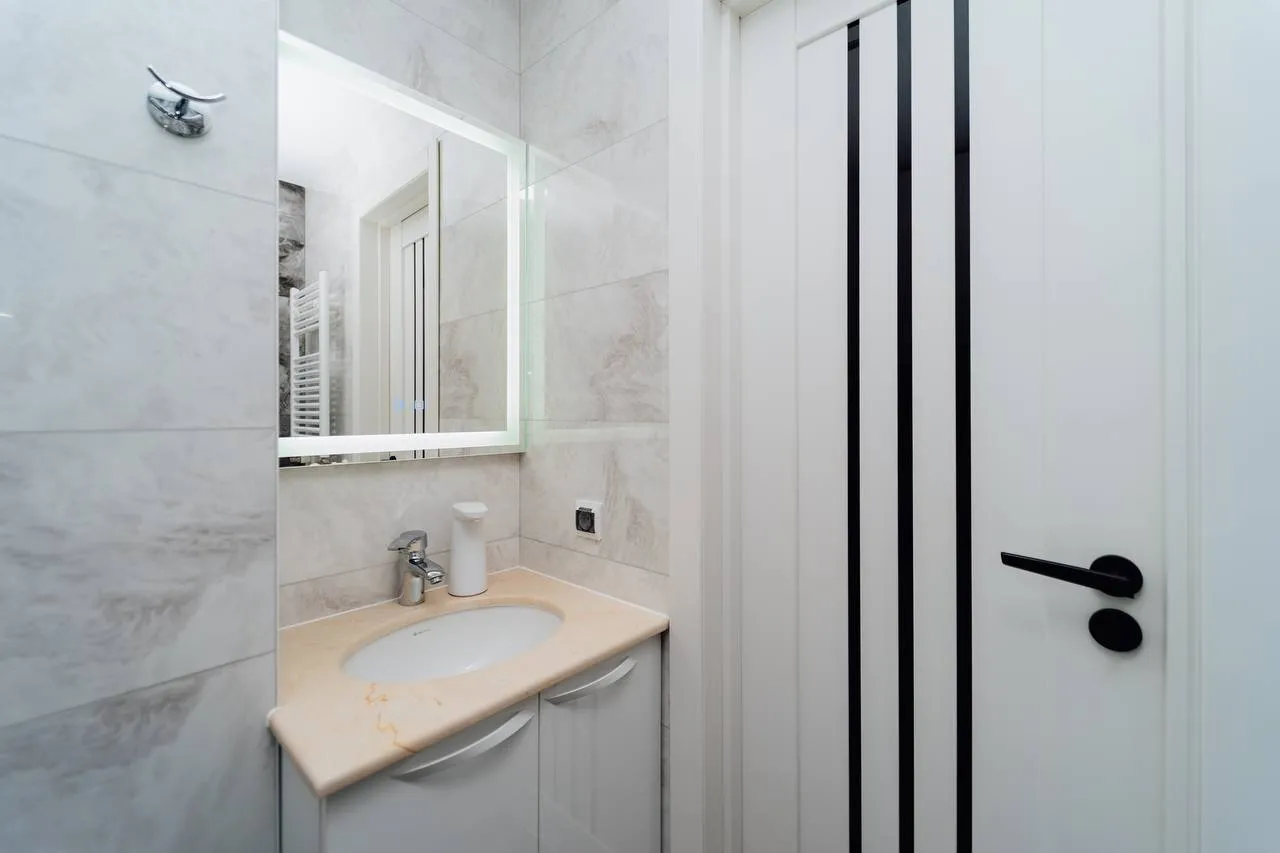 Chișinău Telecentru str. Sprîncenoaia 14