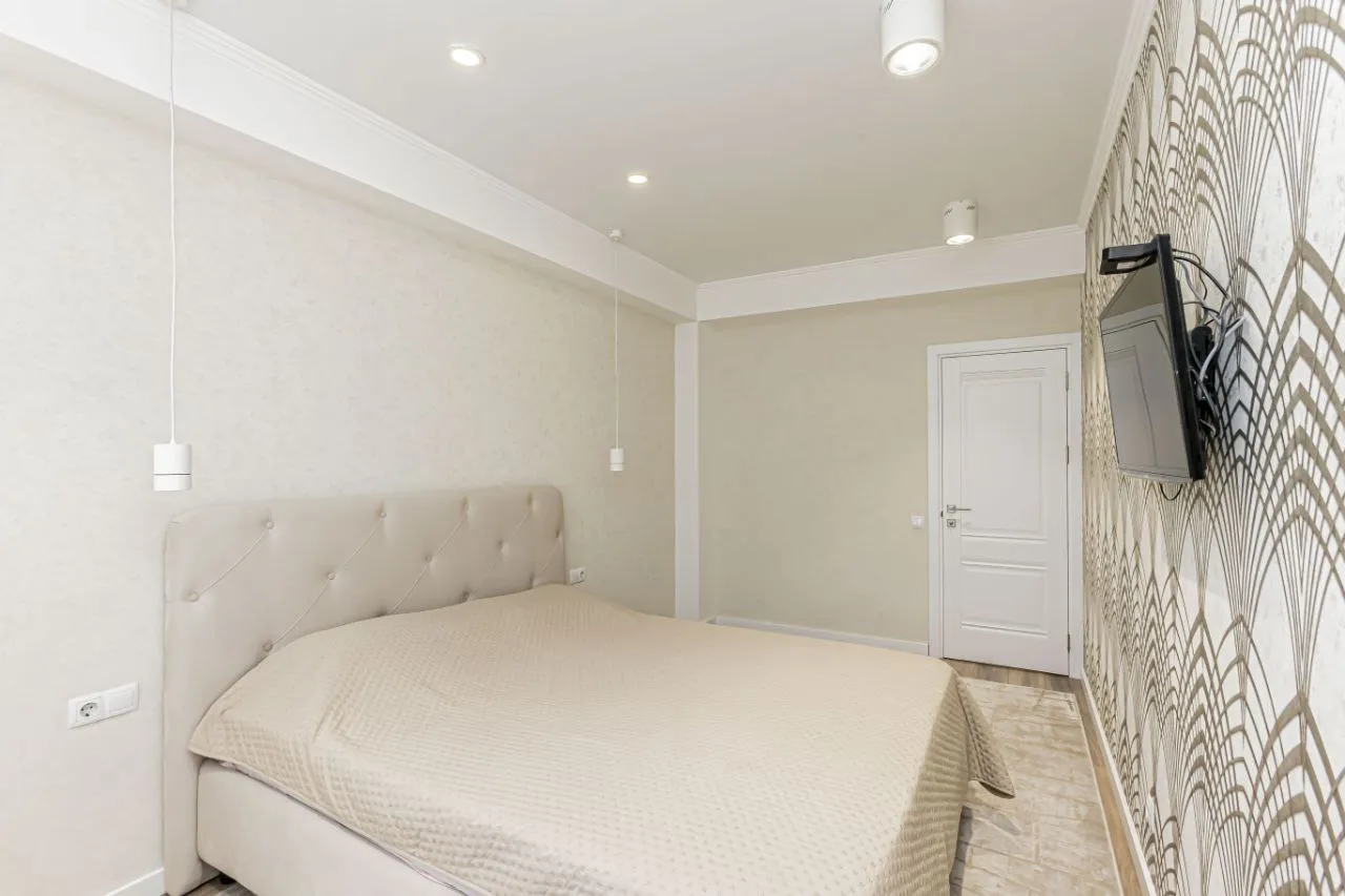 Chișinău Telecentru, str. Sprîncenoaia 4