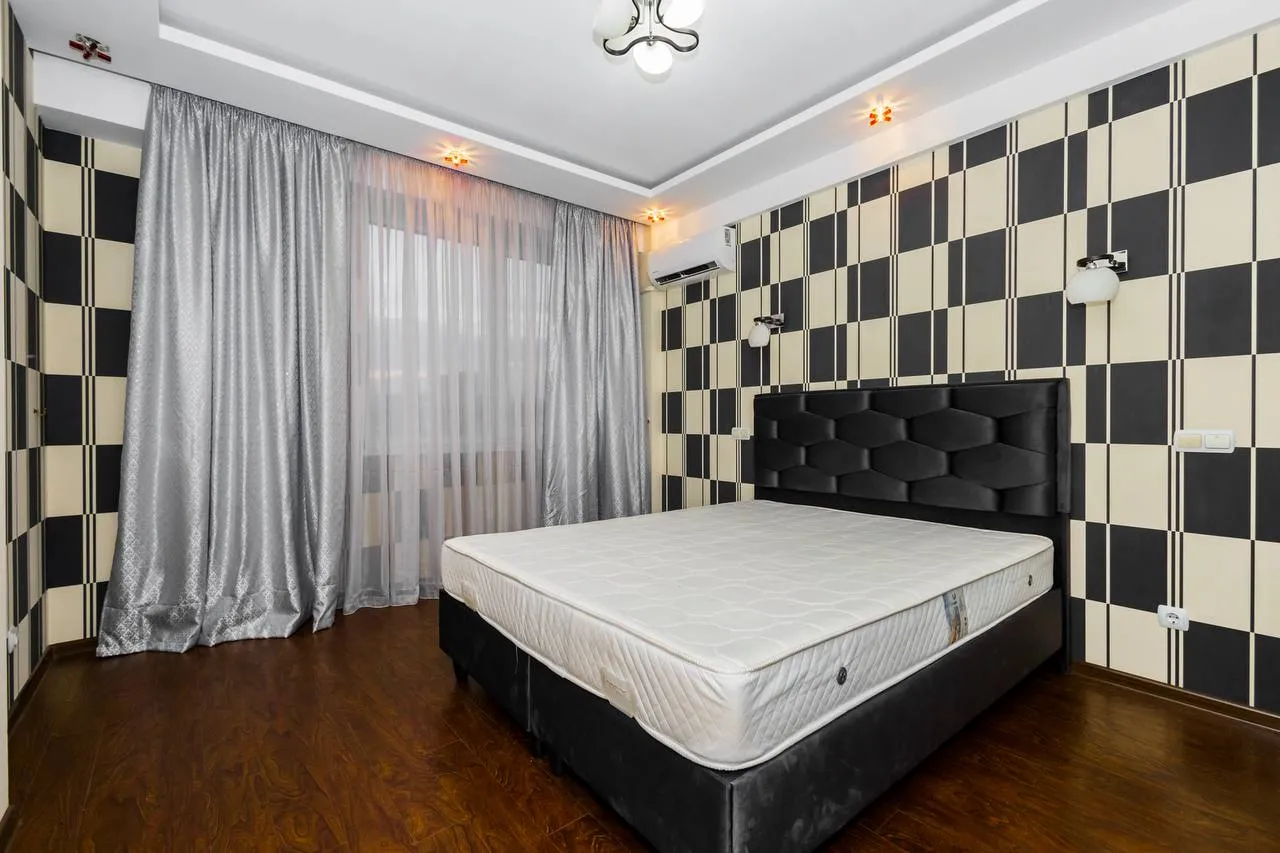 Chișinău Centru str. Lev Tolstoi  7