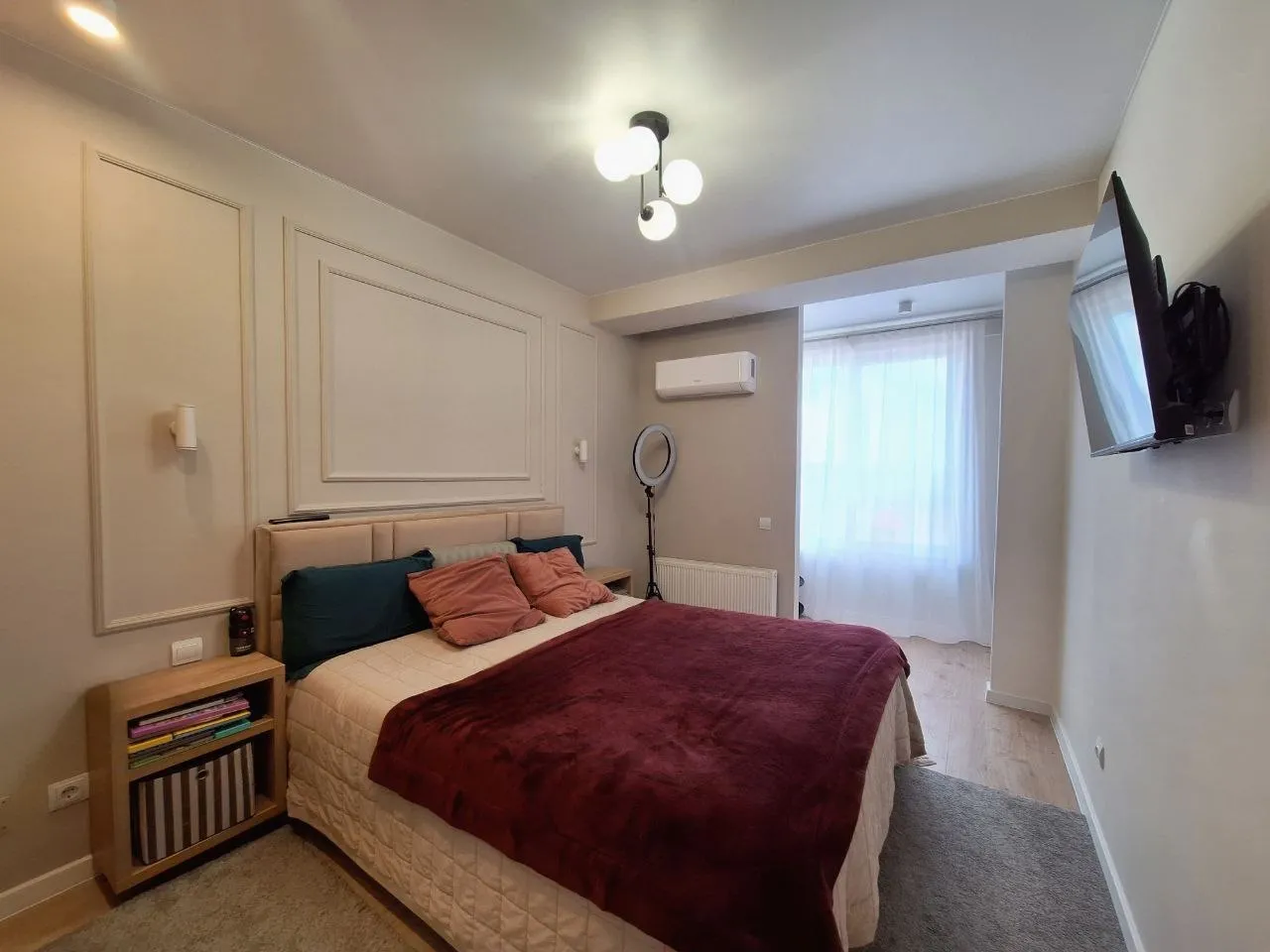 Ialoveni, Centru str. Alexandru cel Bun 2