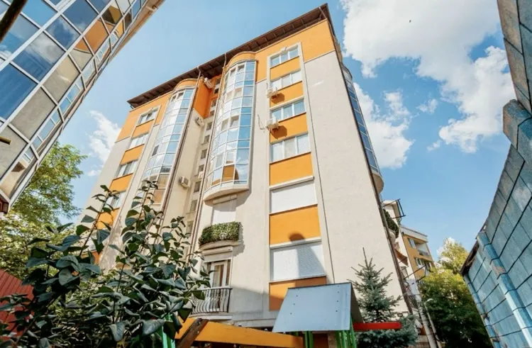 Chișinău Centru str. Alexandru Hâjdeu 8