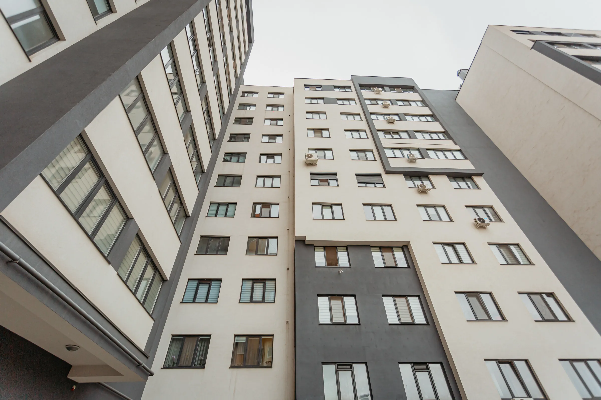 Chișinău Buiucani str. Alba Iulia 13