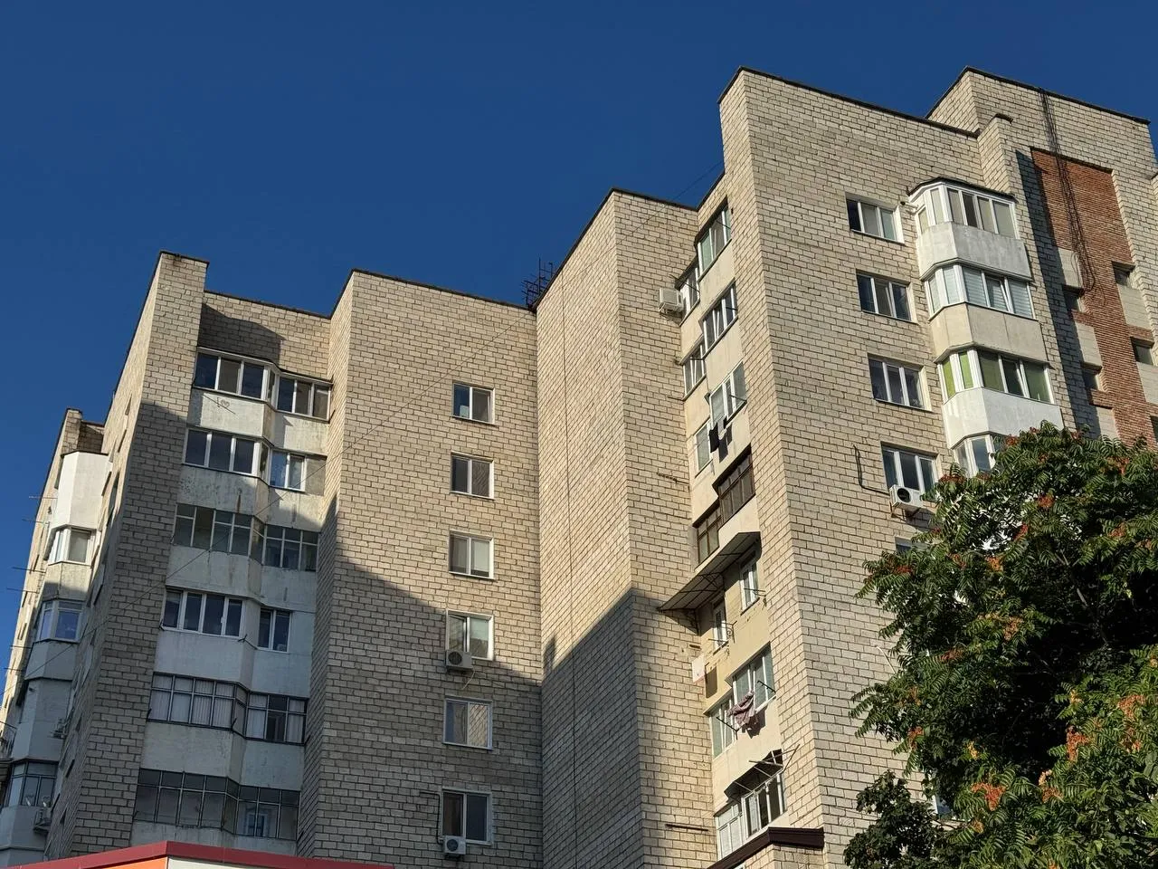 Chișinău Buiucani str. Alba Iulia 19