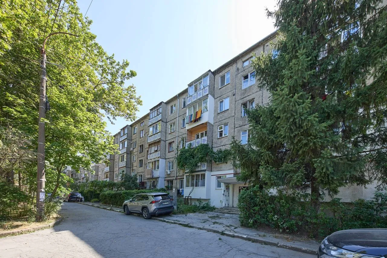 Кишинёв Ботаника ул. Тейлор 14