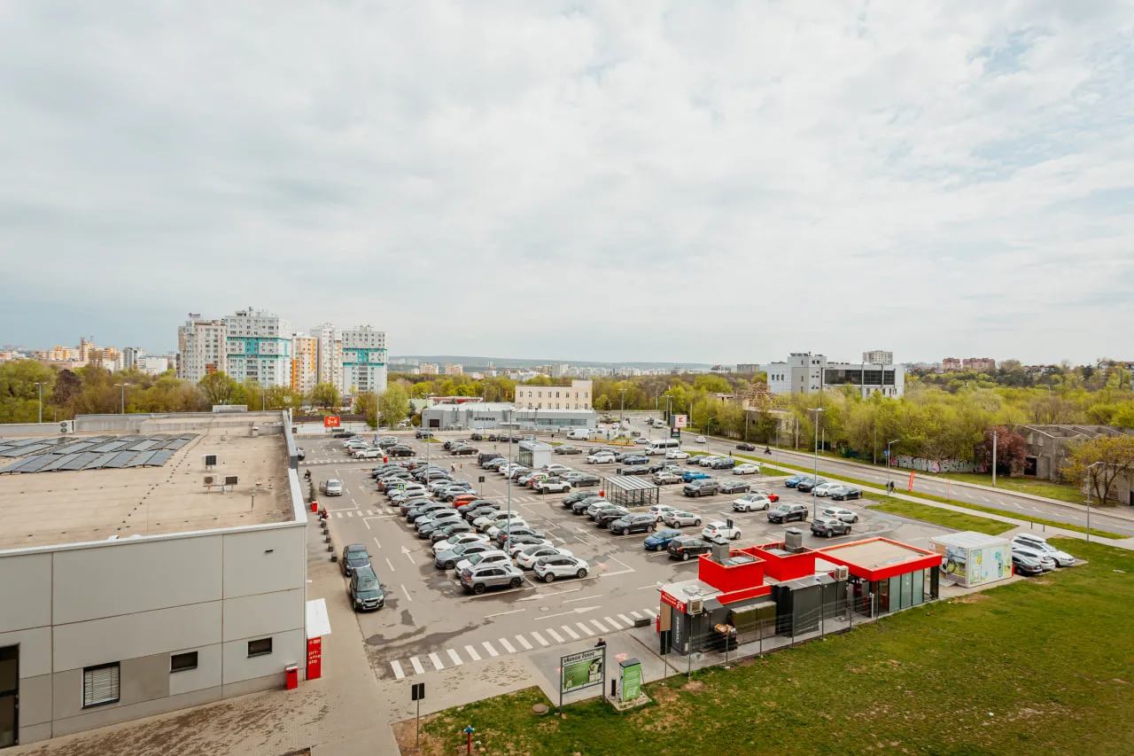 Chișinău Centru str. Nicolae Testemițanu 16