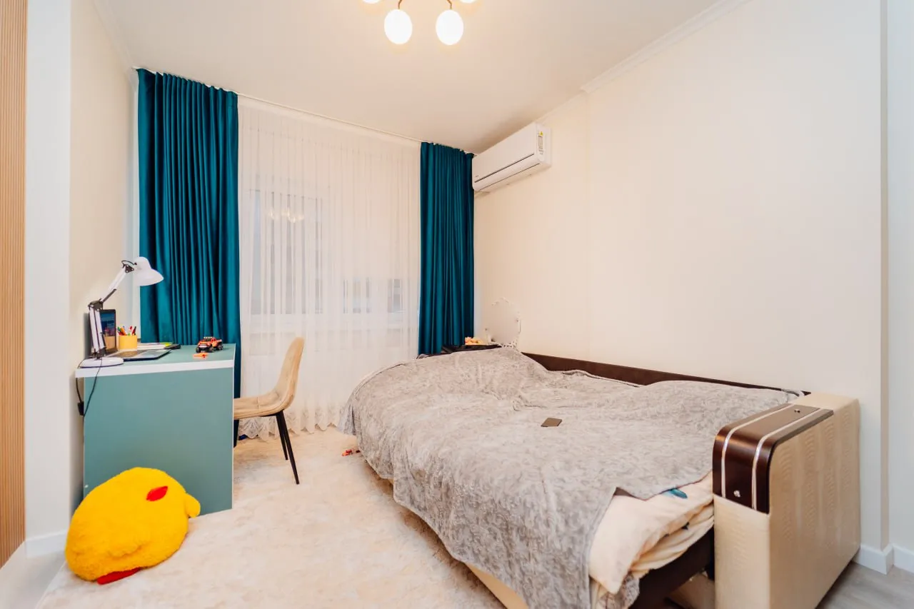 Chișinău Botanica str. Grenoble 3