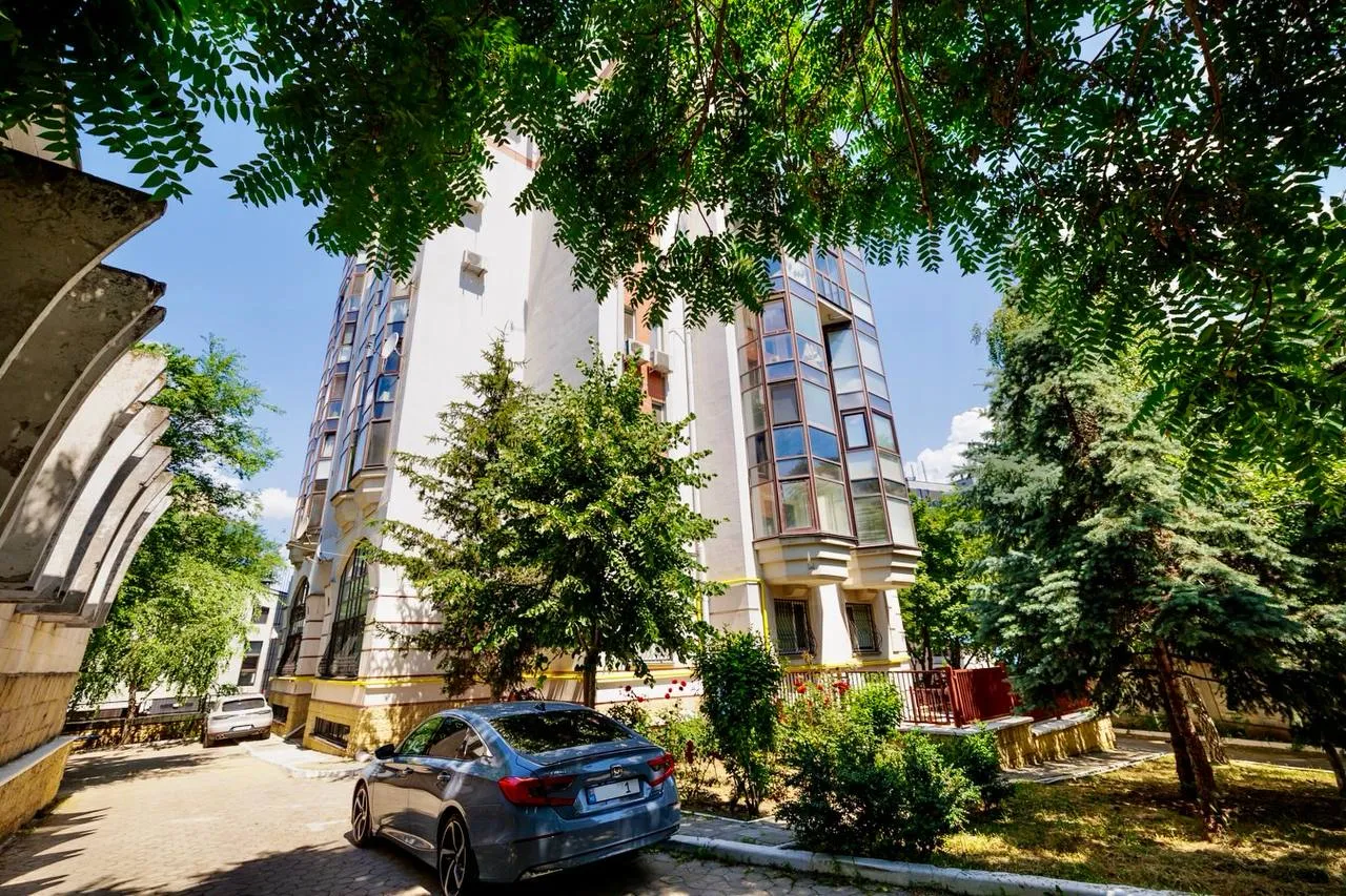 Chișinău Centru str. Alexandr Pușkin 18