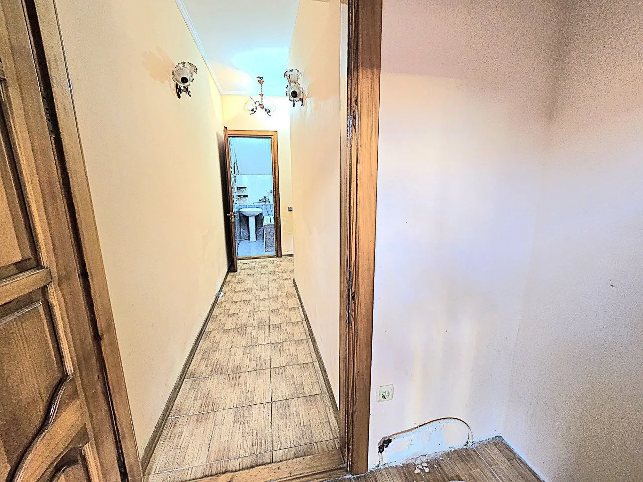 Chișinău Centru str. Zăvoiului  8