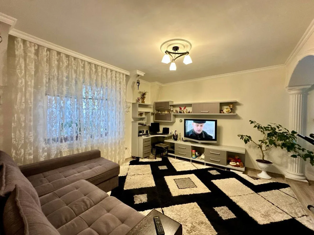 Chișinău str. Gheorghe Asachi 1