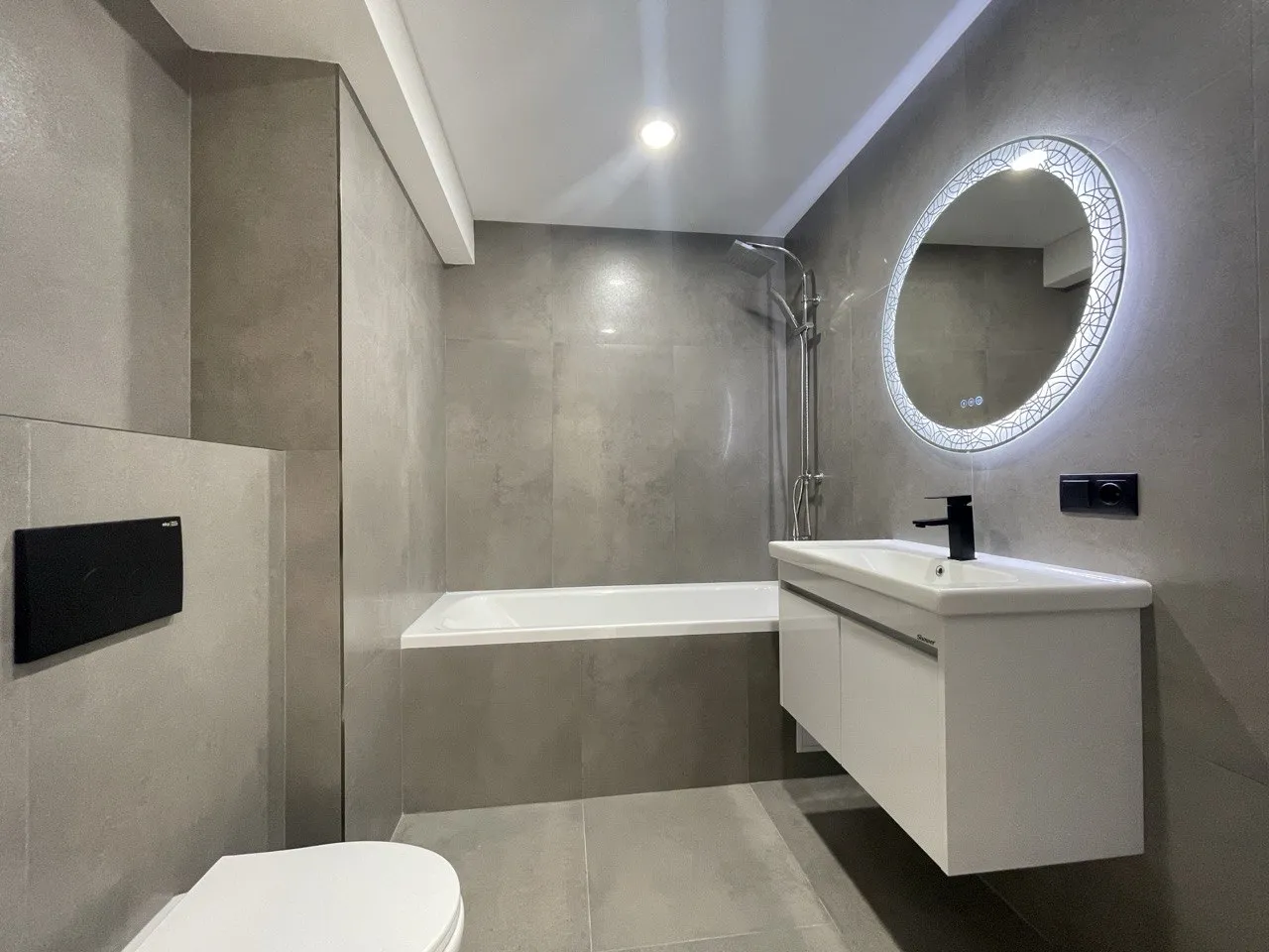 Chișinău Botanica str. Băcioii Noi 8