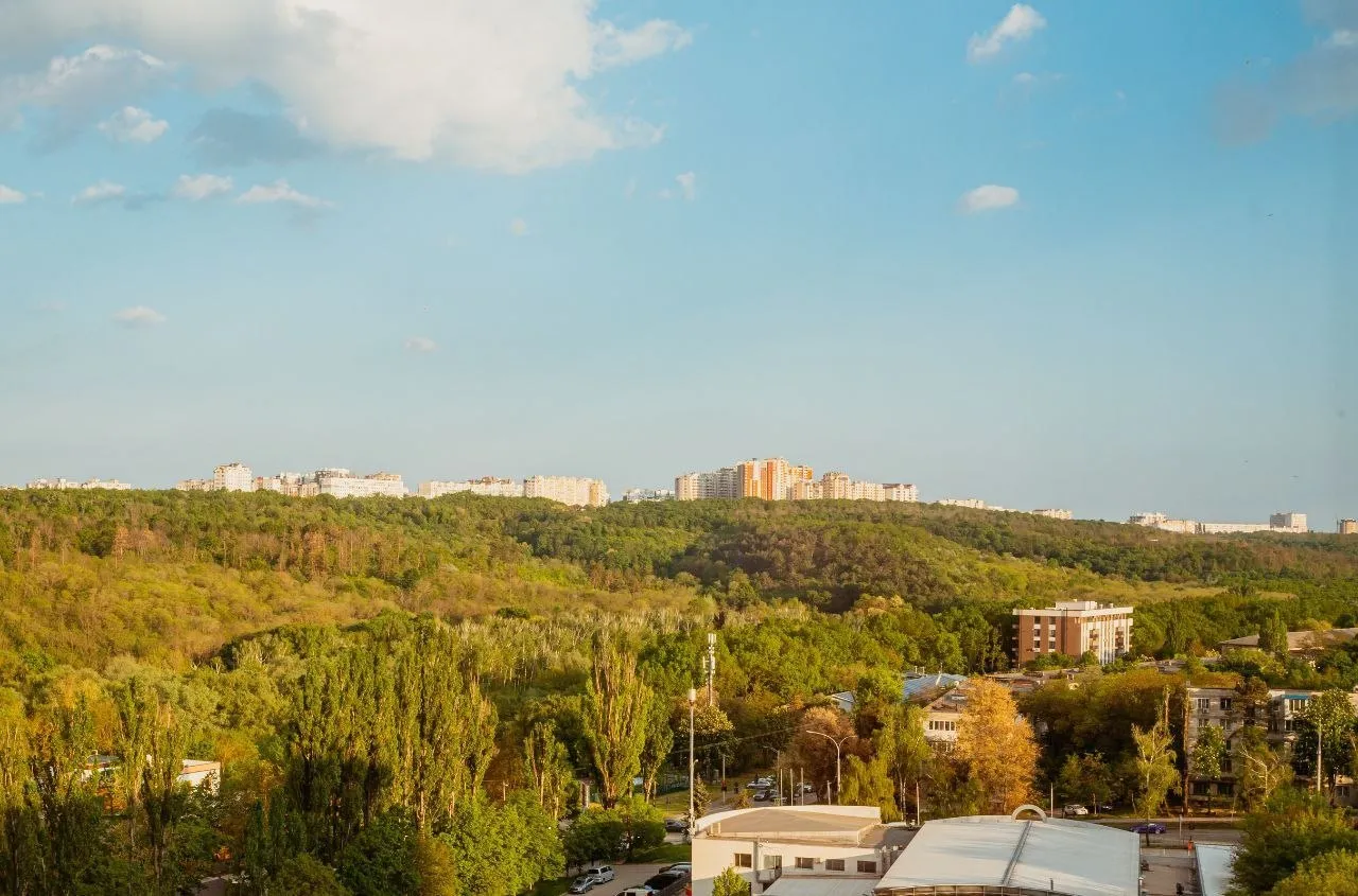 Chișinău Rîșcani  str. Academician Sergiu Rădăuțanu 19