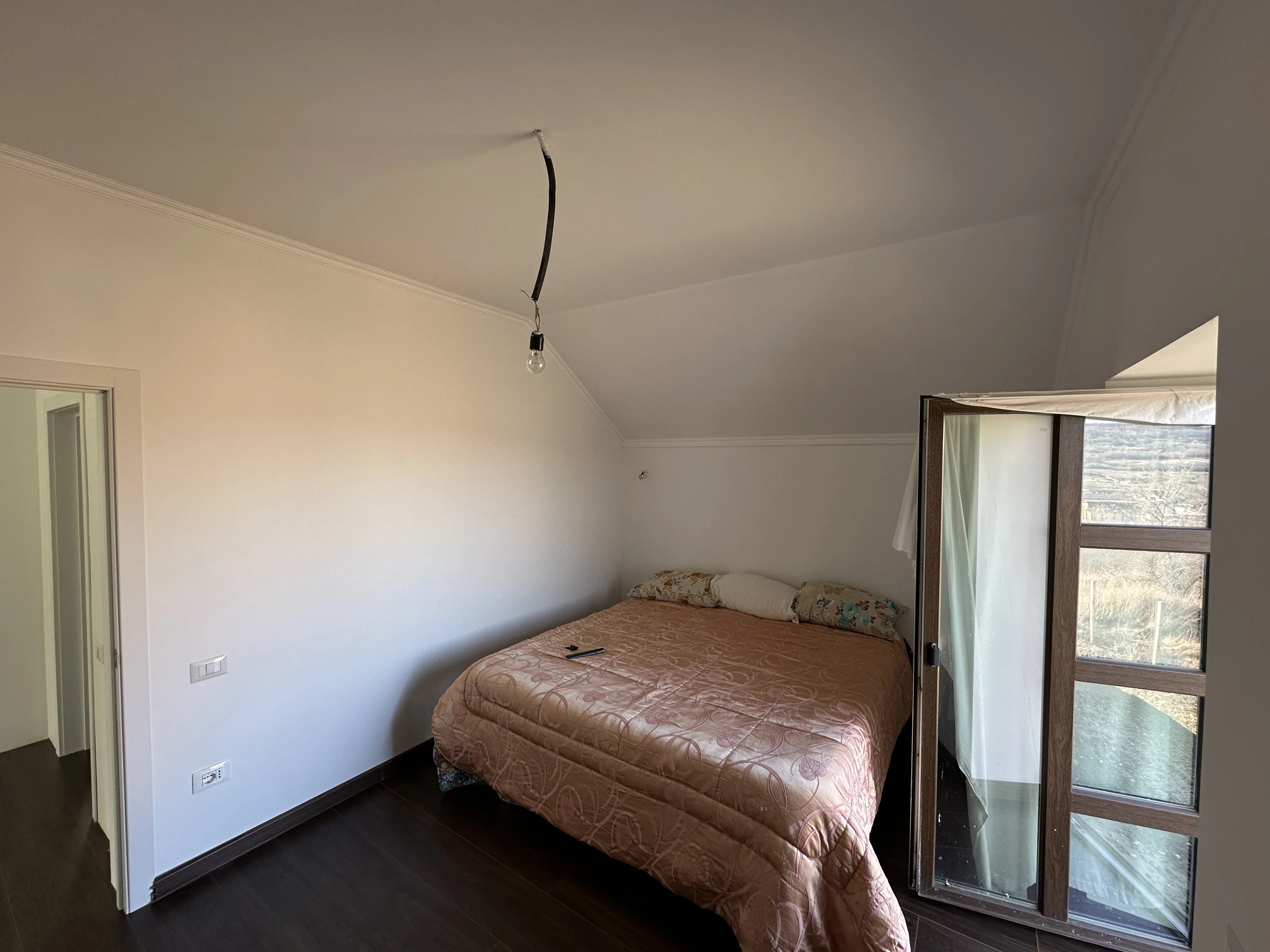 Strășeni Cojușna str. Valeriu Cupcea  6