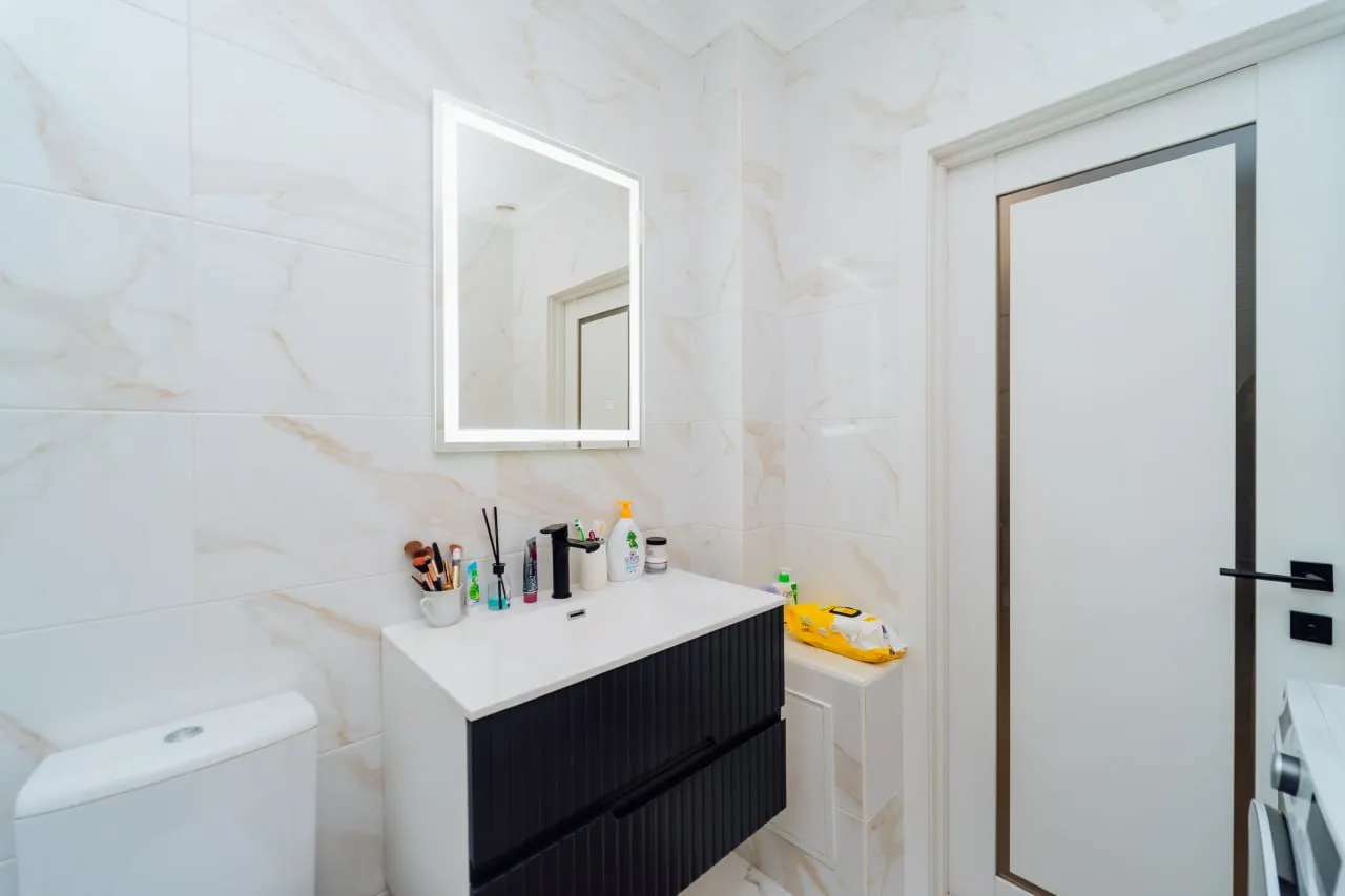 Chișinău Botanica str. Grenoble 11