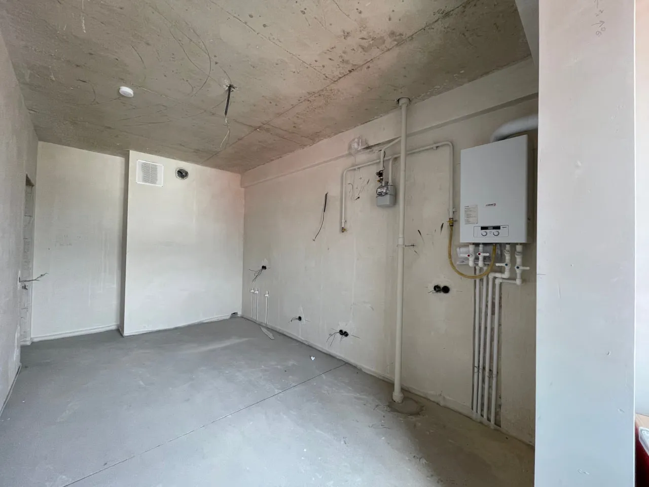 Ialoveni, Centru str. Alexandru cel Bun 3