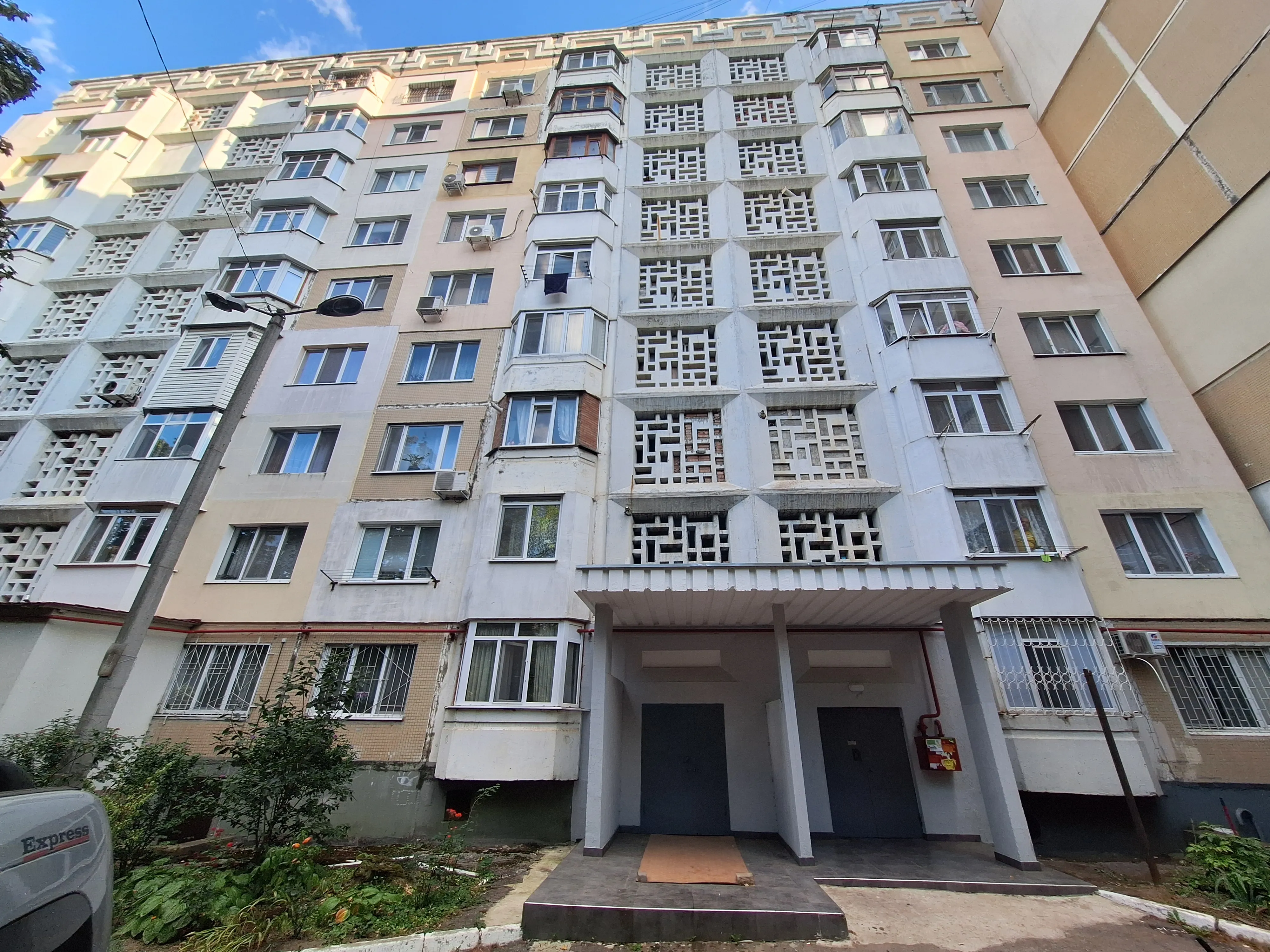 Chișinău Botanica bd. Cuza Vodă 9