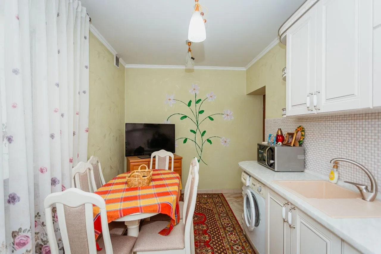 Chișinău Poșta Veche str. Podgorenilor 6