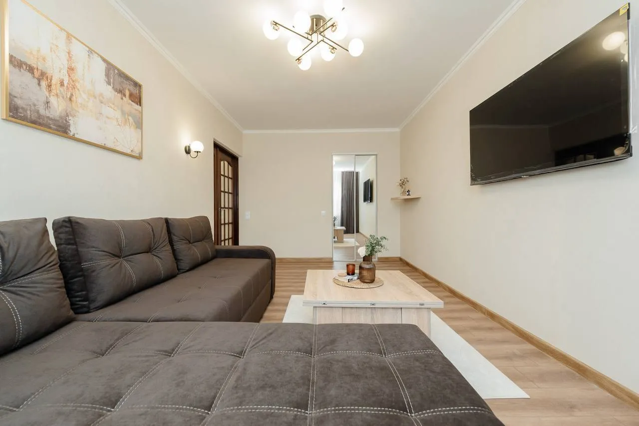 Chișinău Buiucani str. Onisifor Ghibu 4