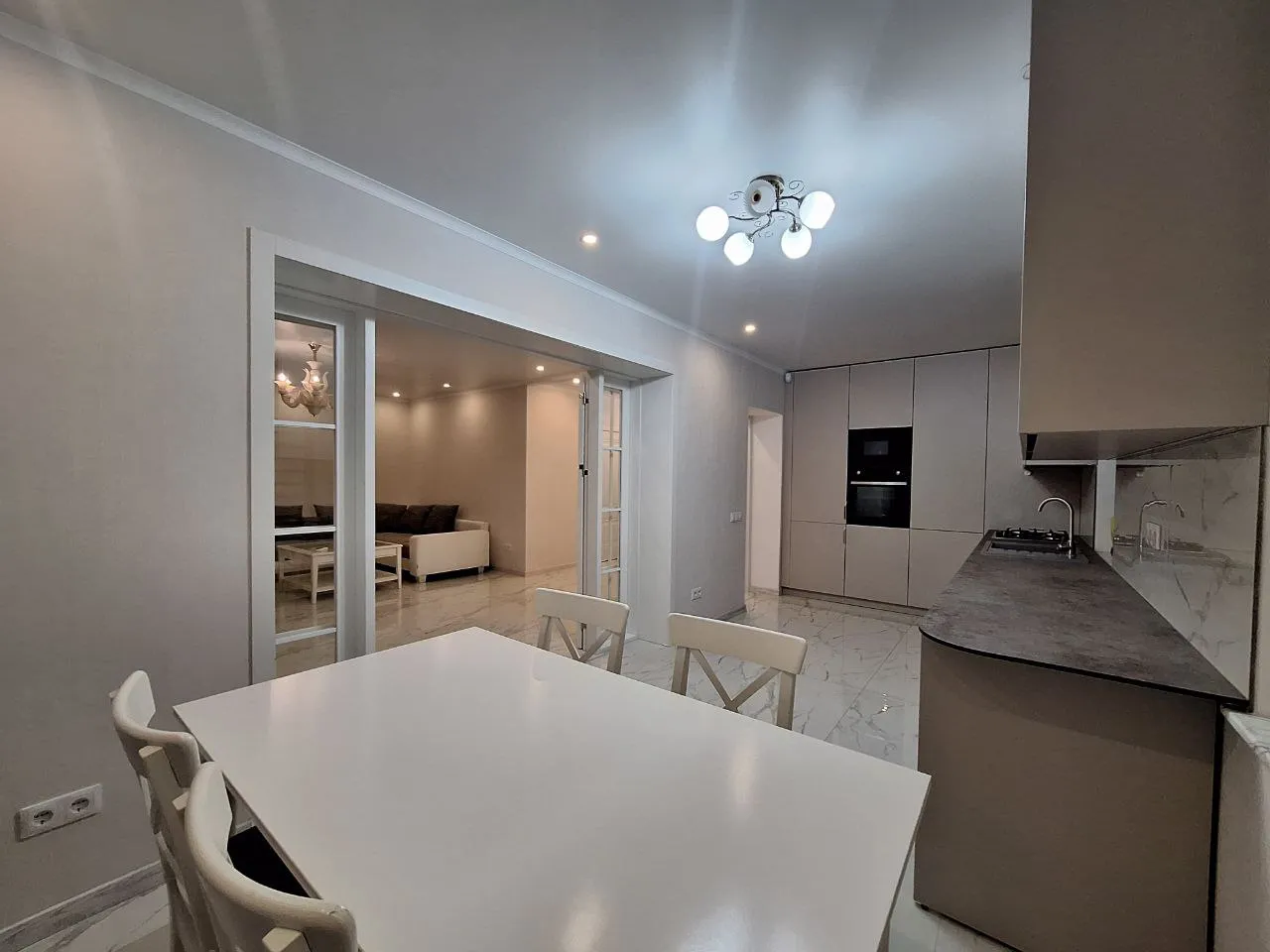 Chișinău Centru str. Anton Crihan 9