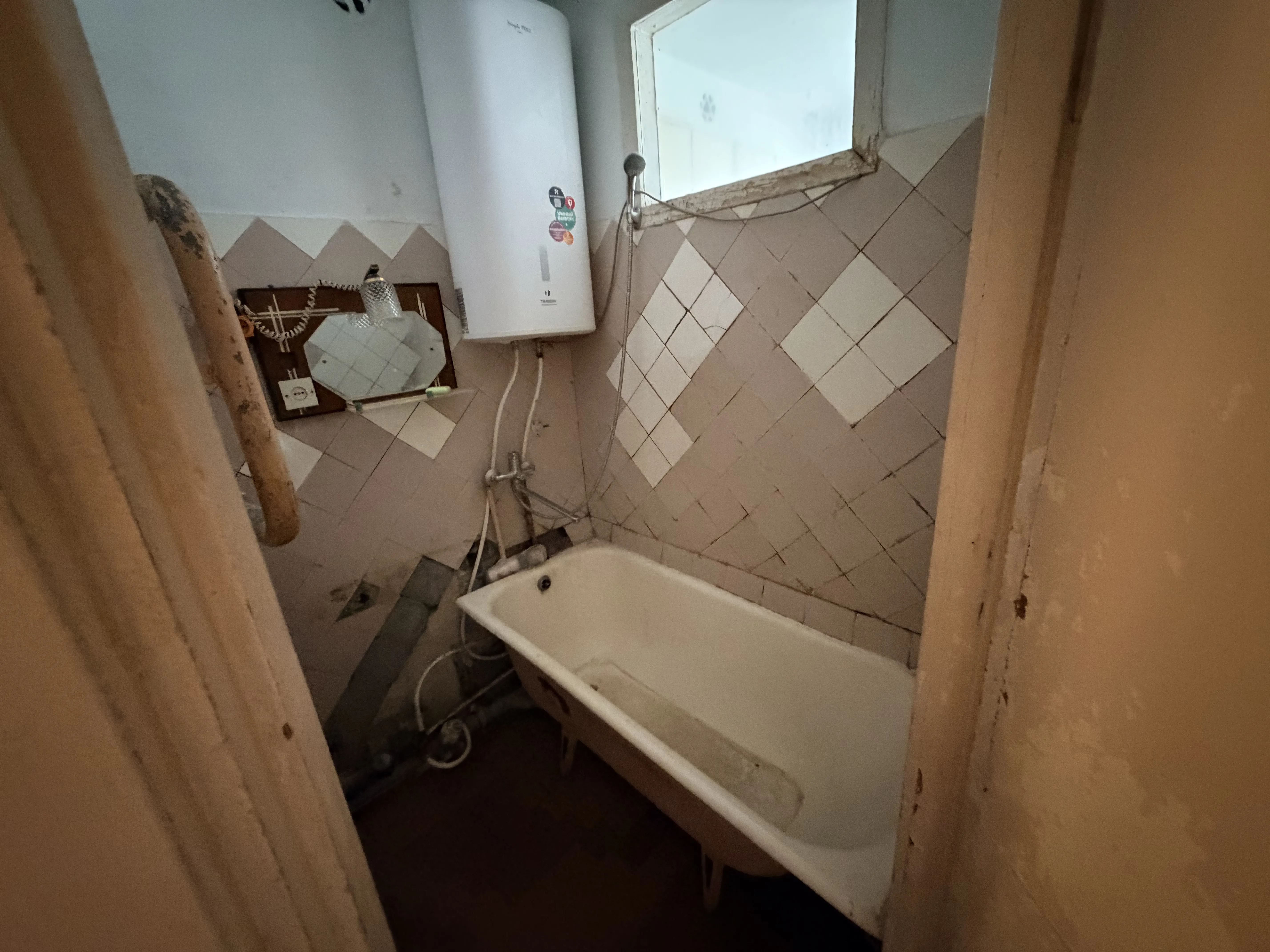 Chișinău Rîșcani str. Miron Costin 9