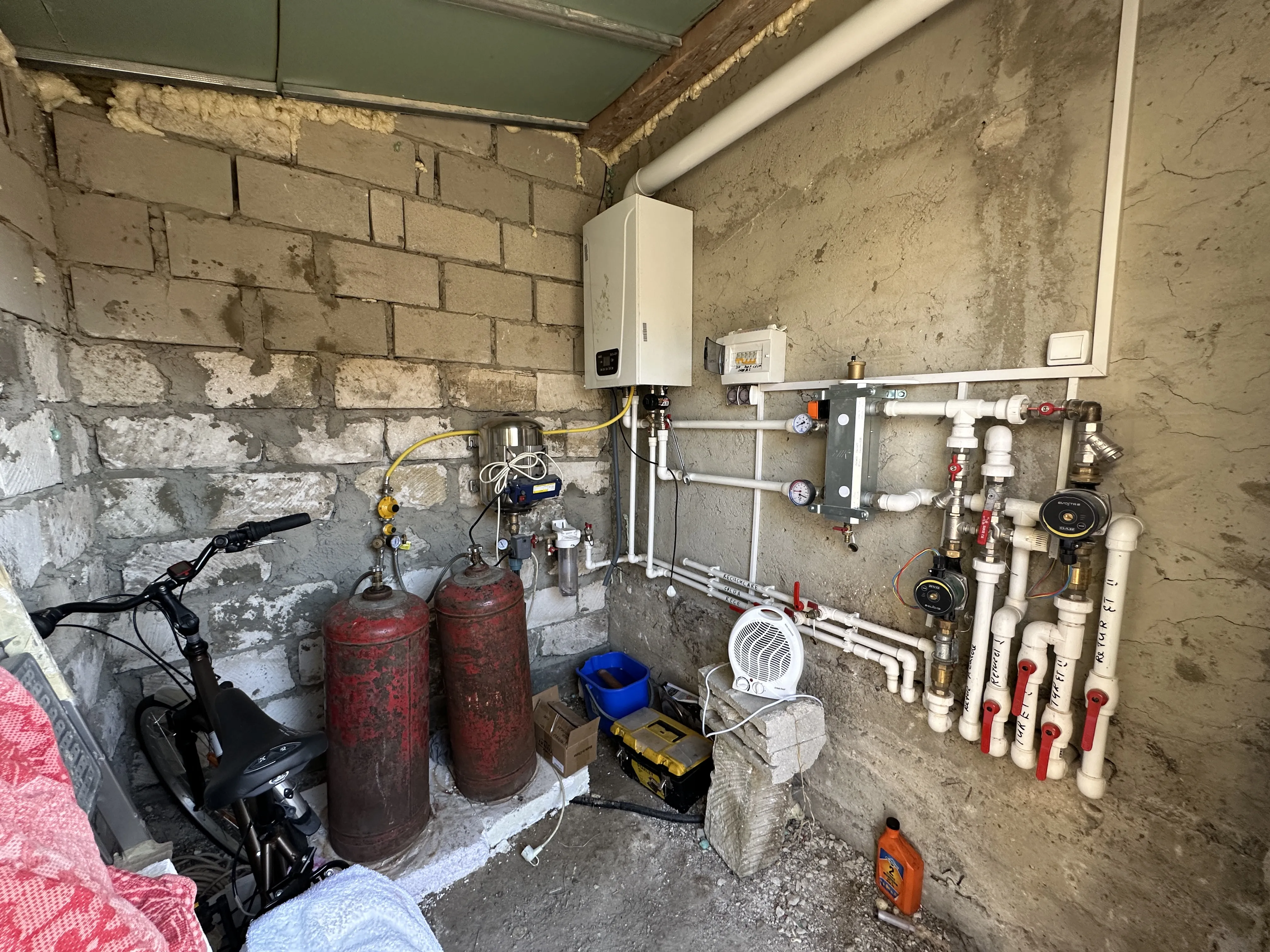 Strășeni Cojușna str. Valeriu Cupcea  11