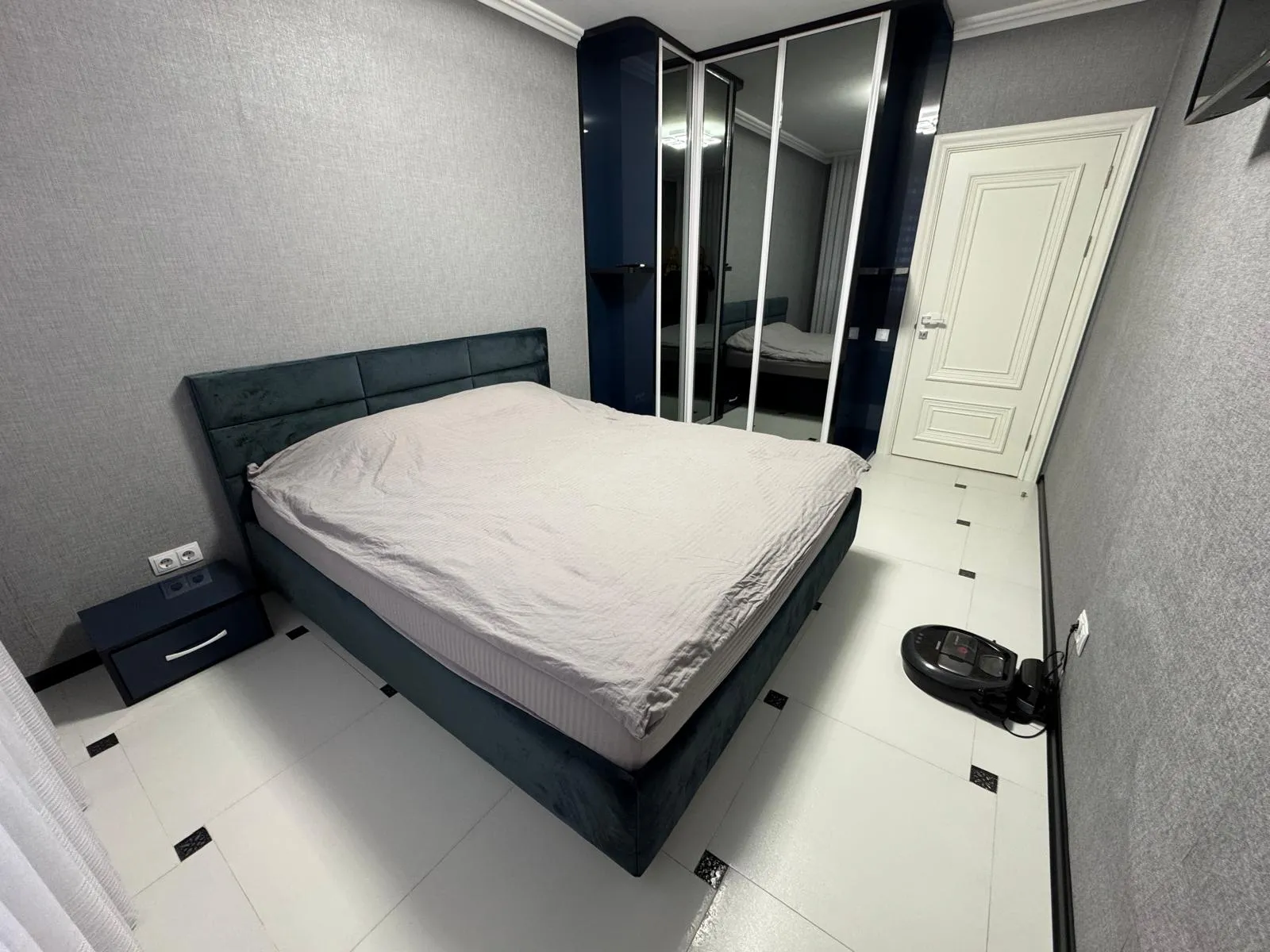 Chișinău Botanica str. Grenoble 6