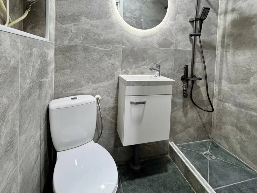 Chișinău Botanica str. Nicolai Zelinski 4