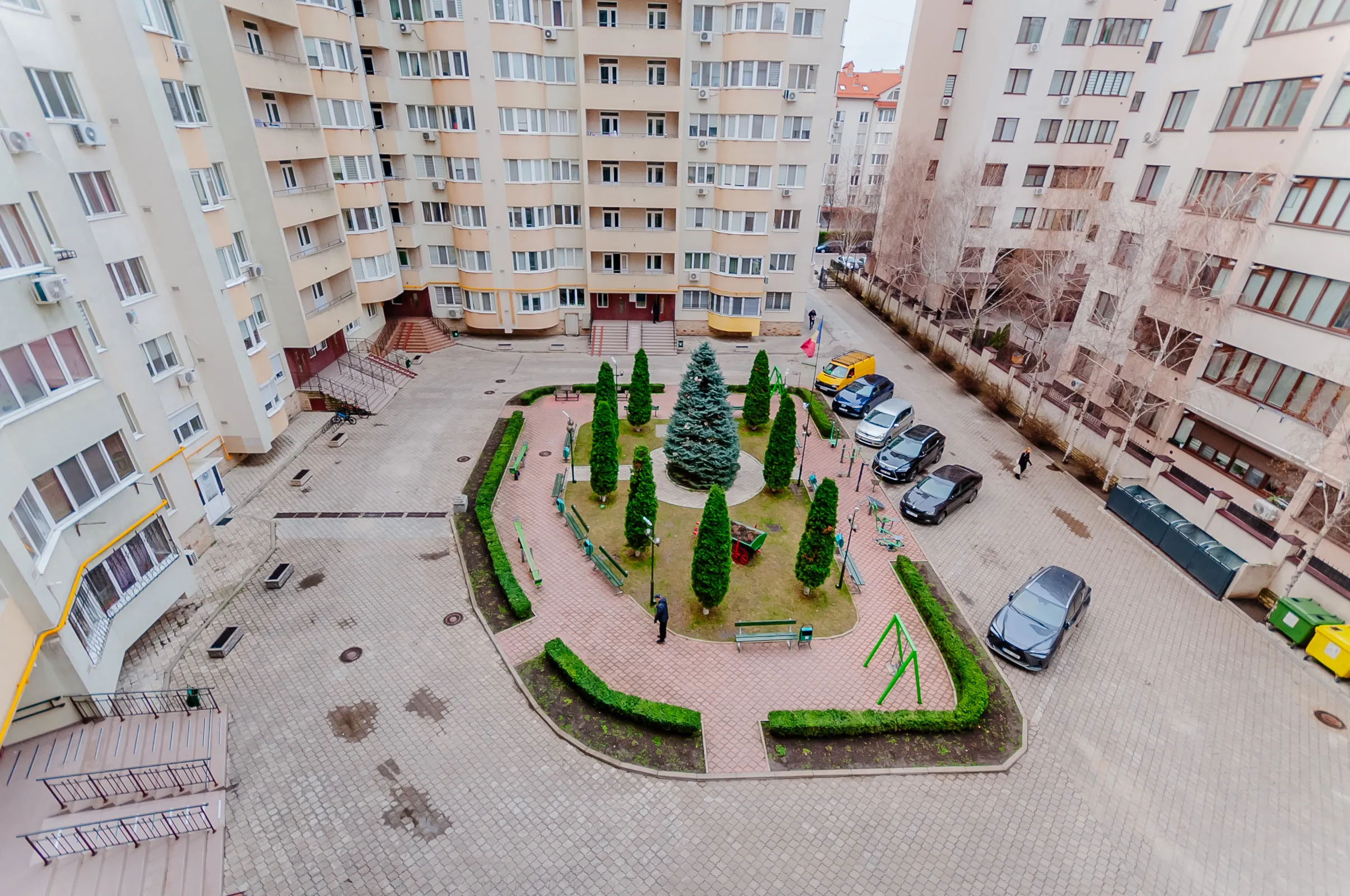 Chișinău Buiucani str. Alba Iulia 14