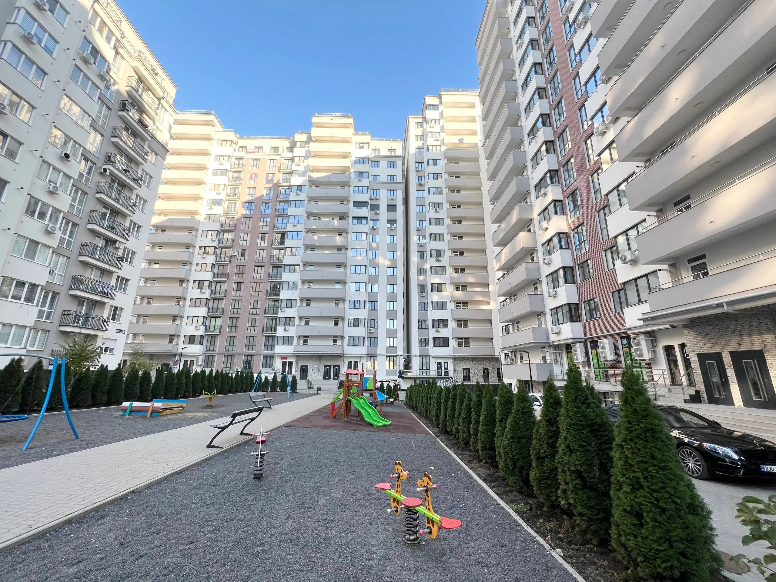 Chișinău Ciocana bd. Mircea cel Bătrân 11