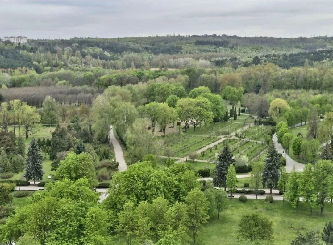 Chișinău Botanica str. Grădina Botanică 5