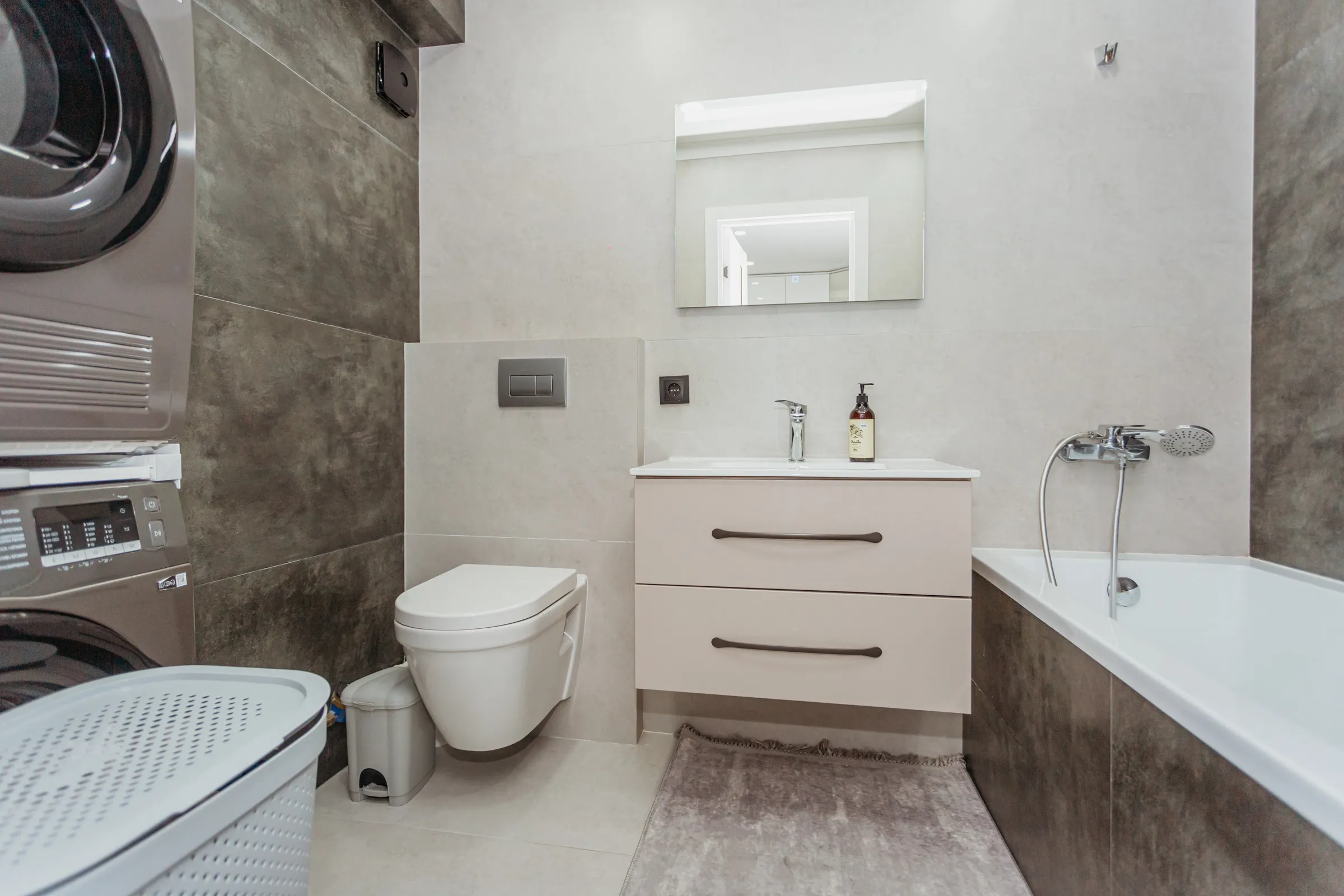 Chișinău Ciocana str. Nicolae Milescu Spătaru 12