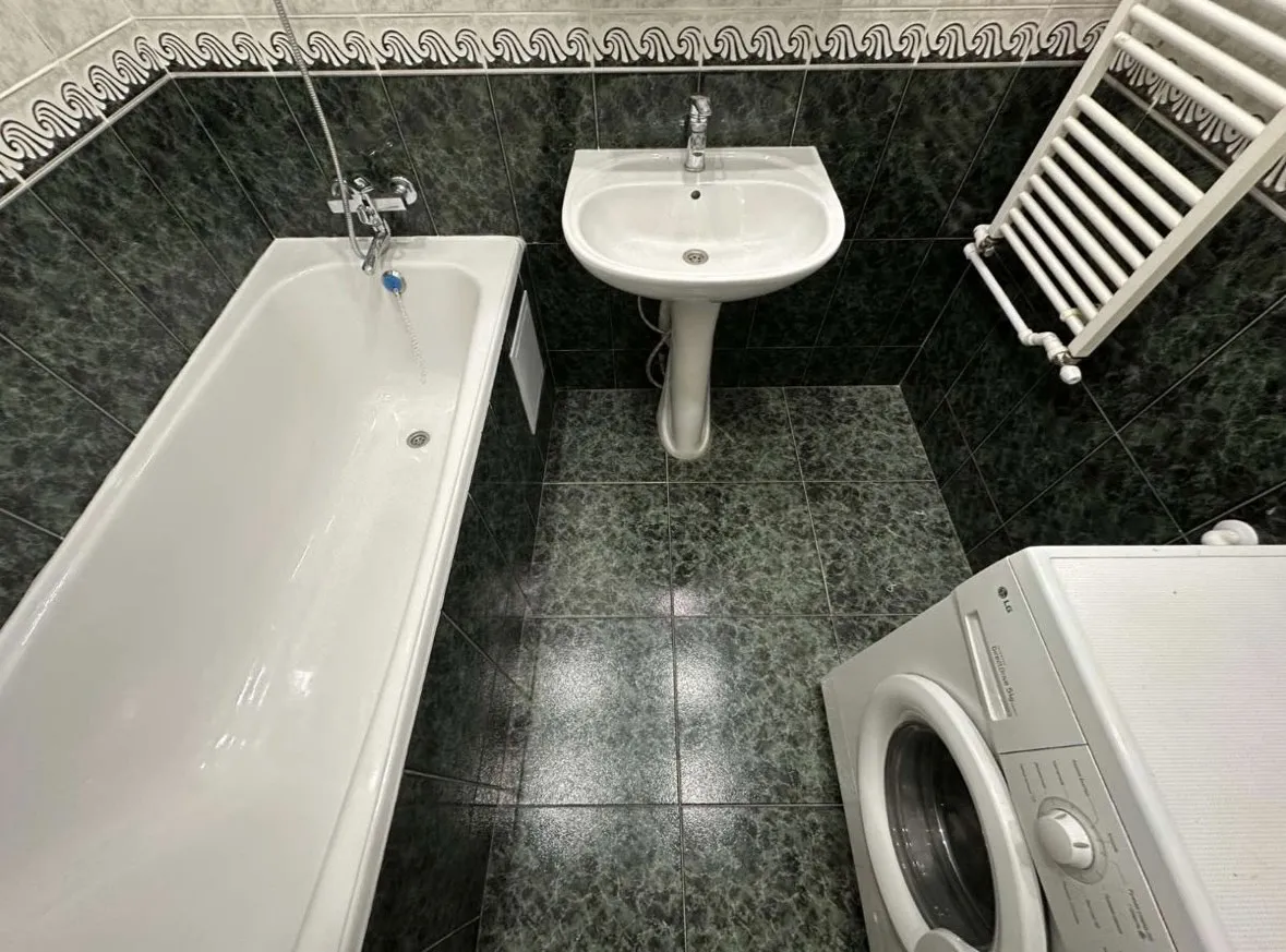 Chișinău Centru bd. Ștefan cel Mare și Sfînt 6