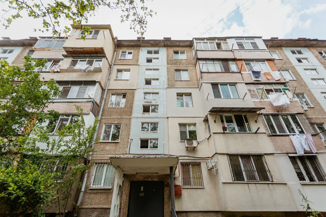 Chișinău Botanica str. Independenței 11