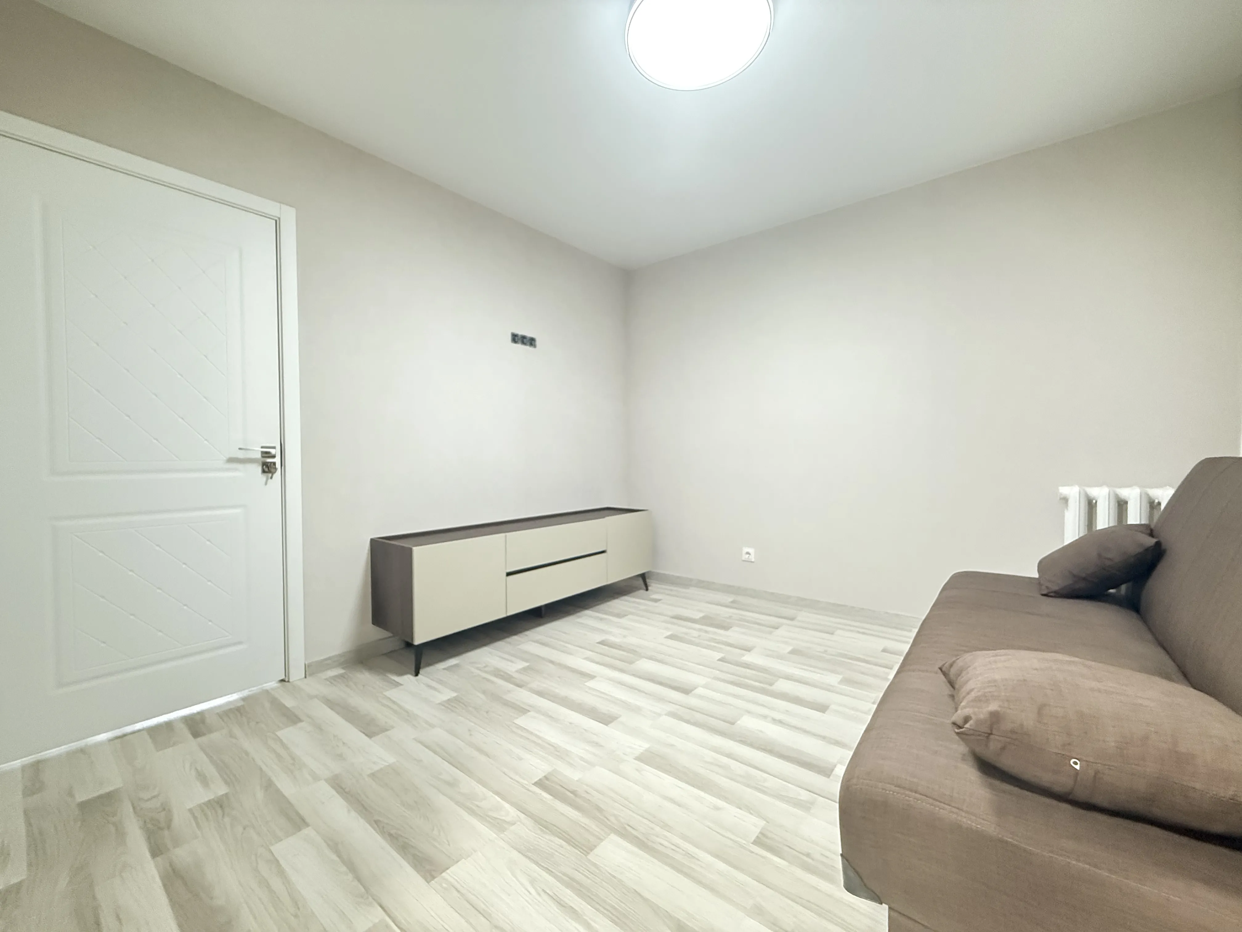 Chișinău Rîșcani str. Florilor 2