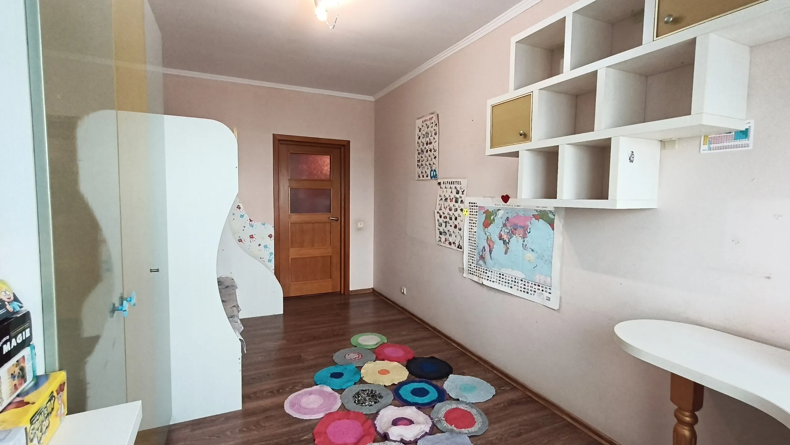 Chișinău Botanica str. Grenoble 7