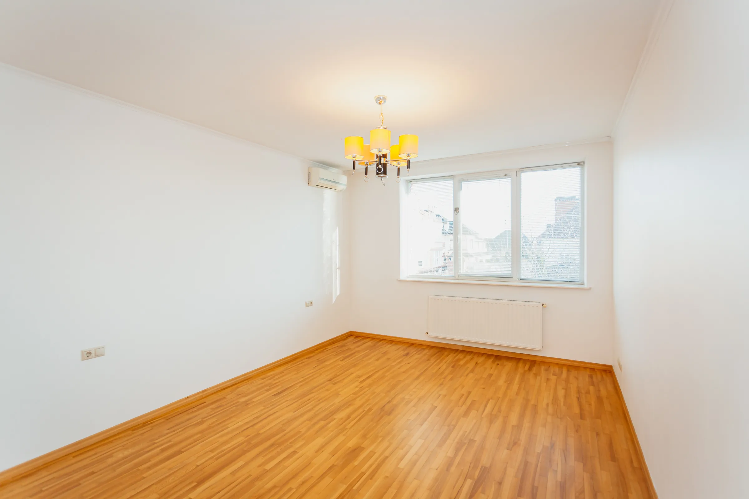 Chișinău Codru str. Anton Ablov 11