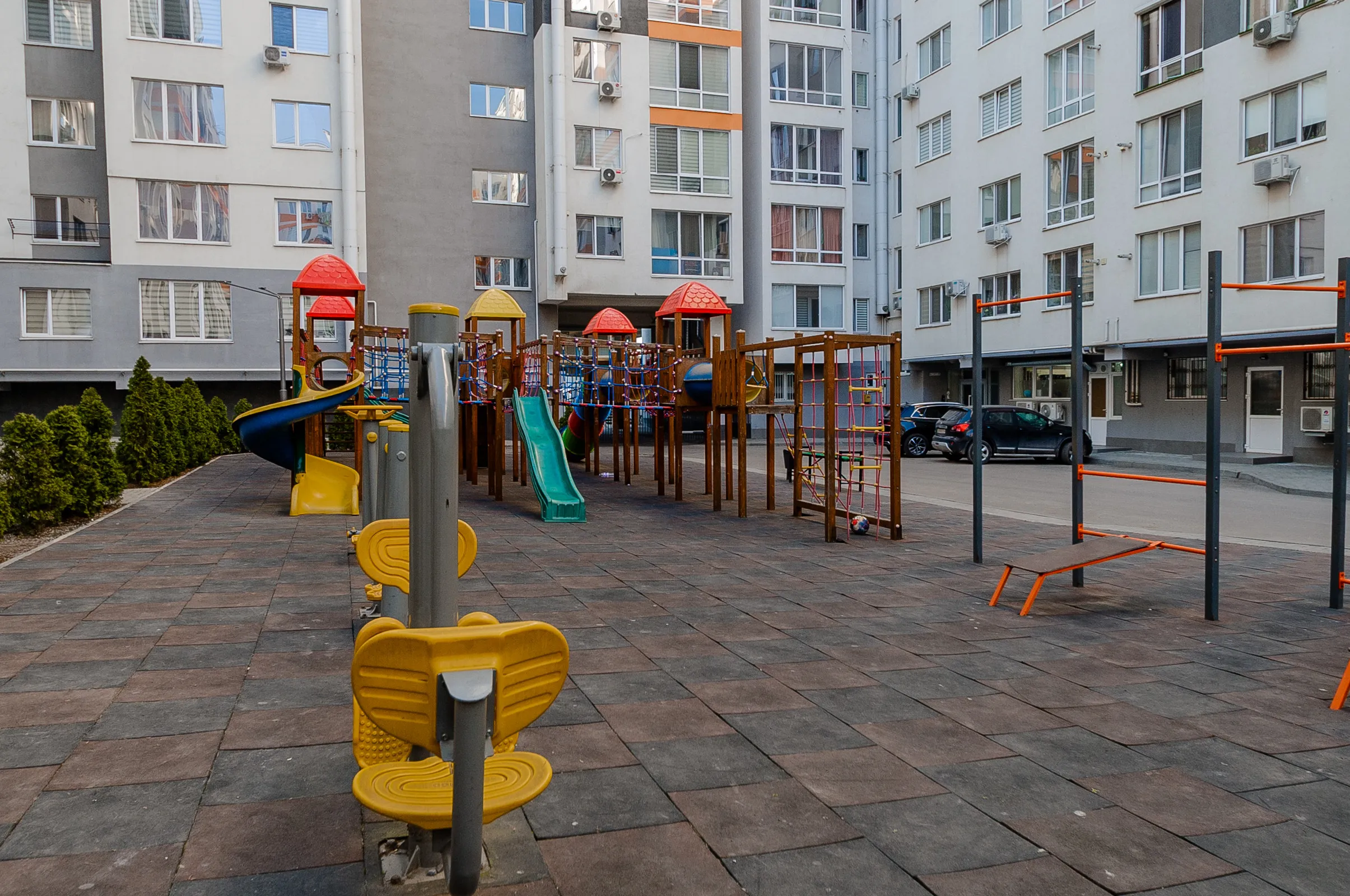 Chișinău Telecentru str. Sprîncenoaia 10