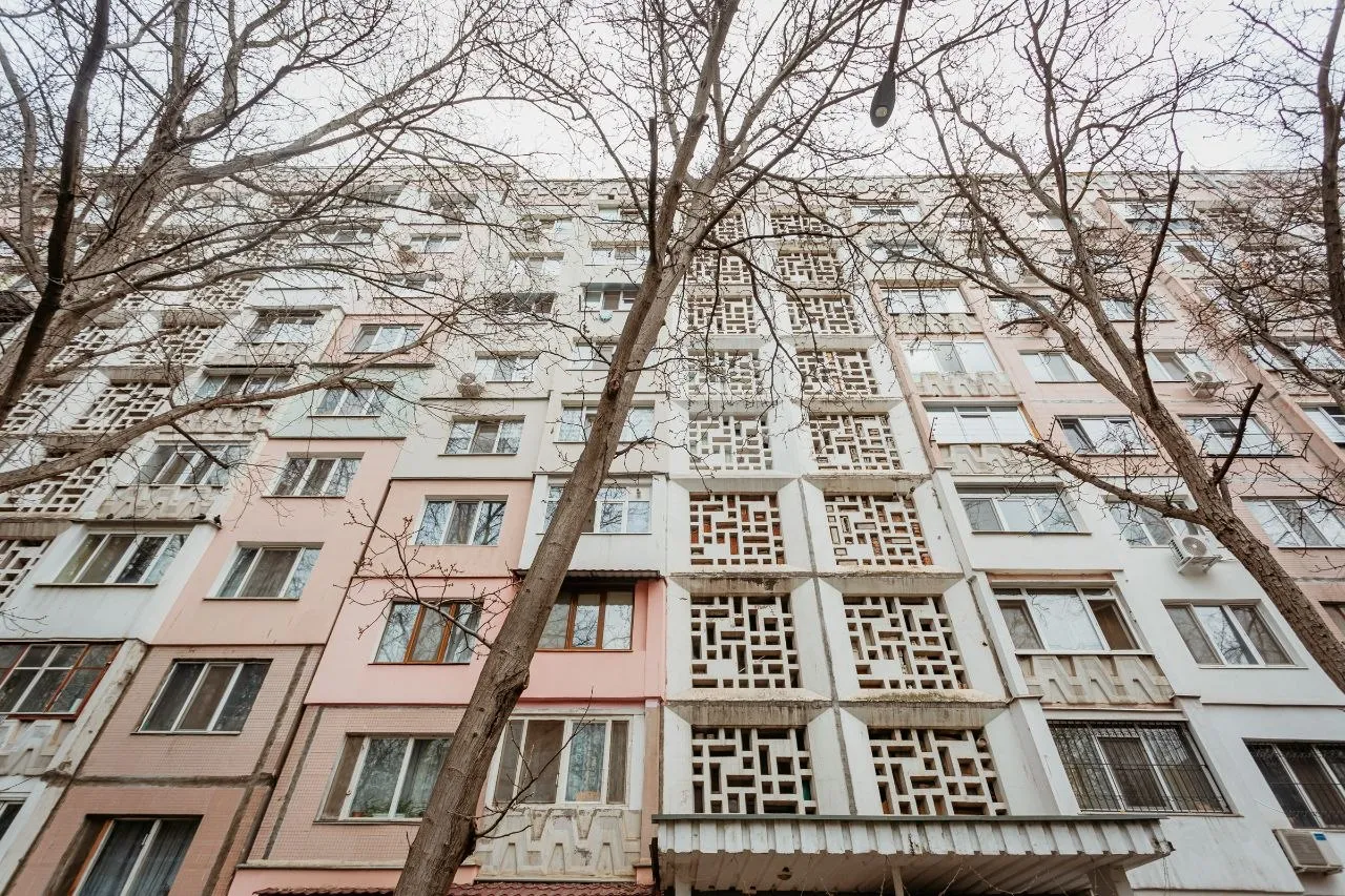 Chișinău Buiucani str. Nicolae Costin  8