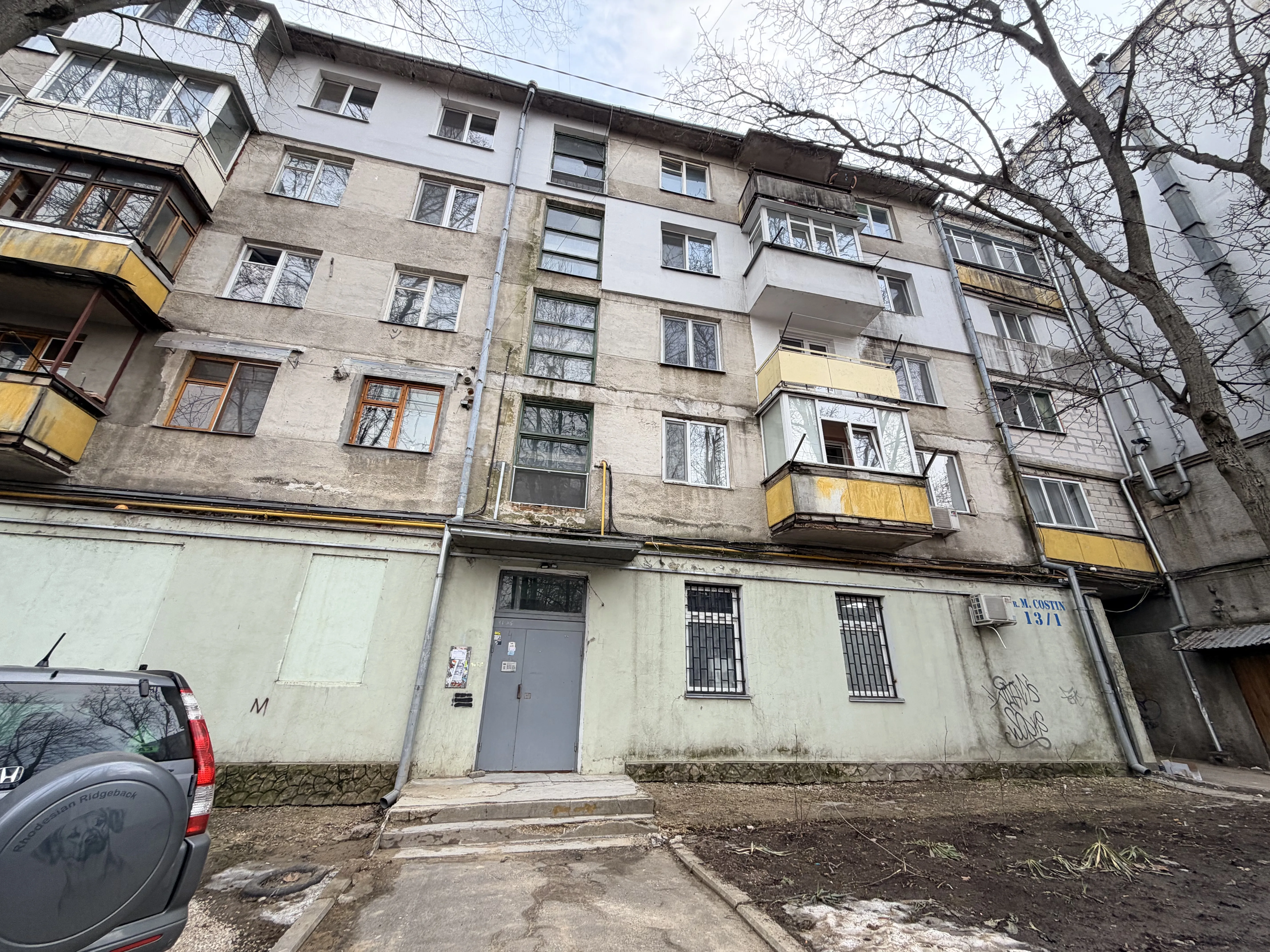 Chișinău Râşcani str. Miron Costin 8